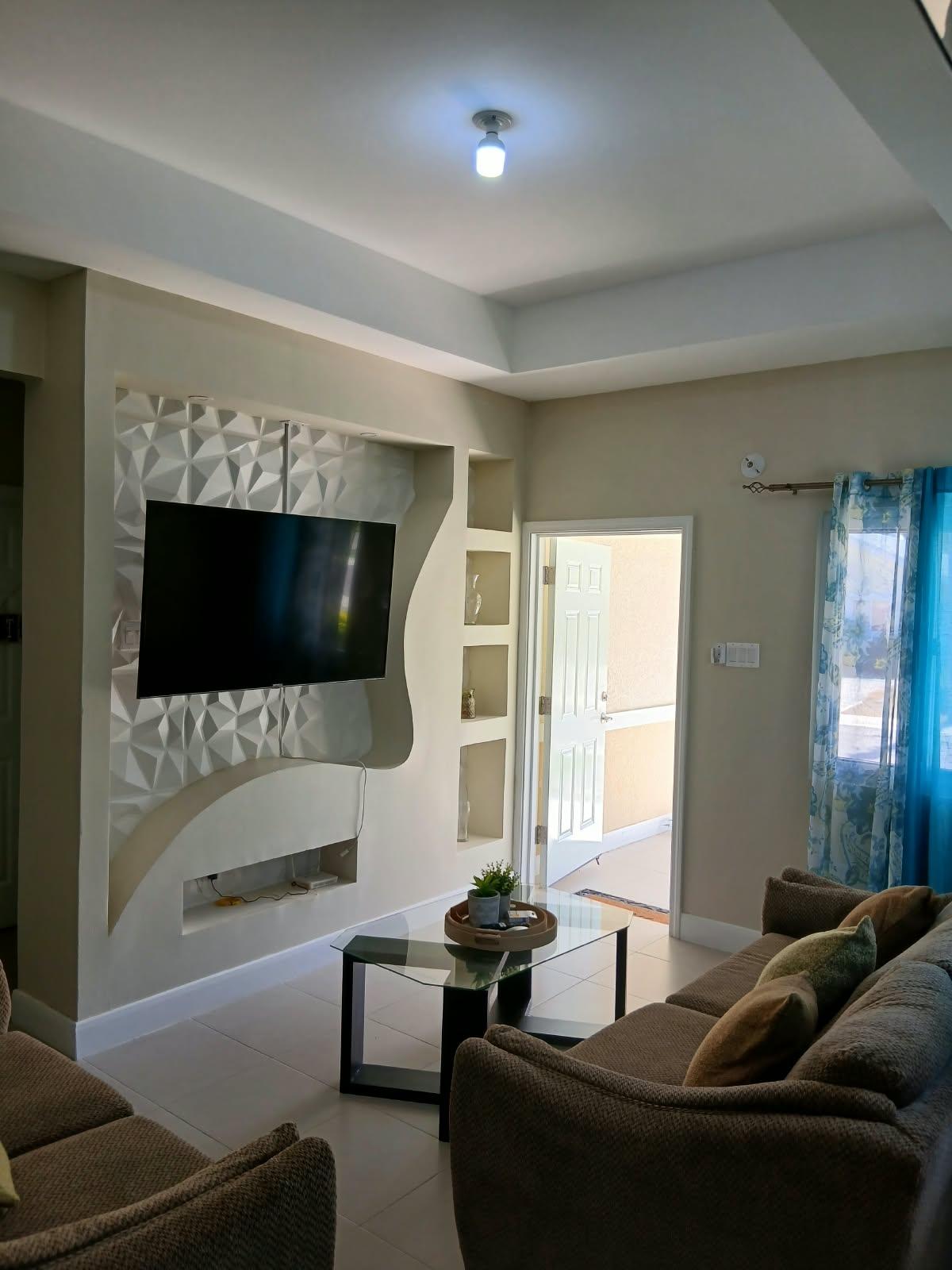 House For Rent: SEASHORE EAST, Lucea | $1,350 photo 12