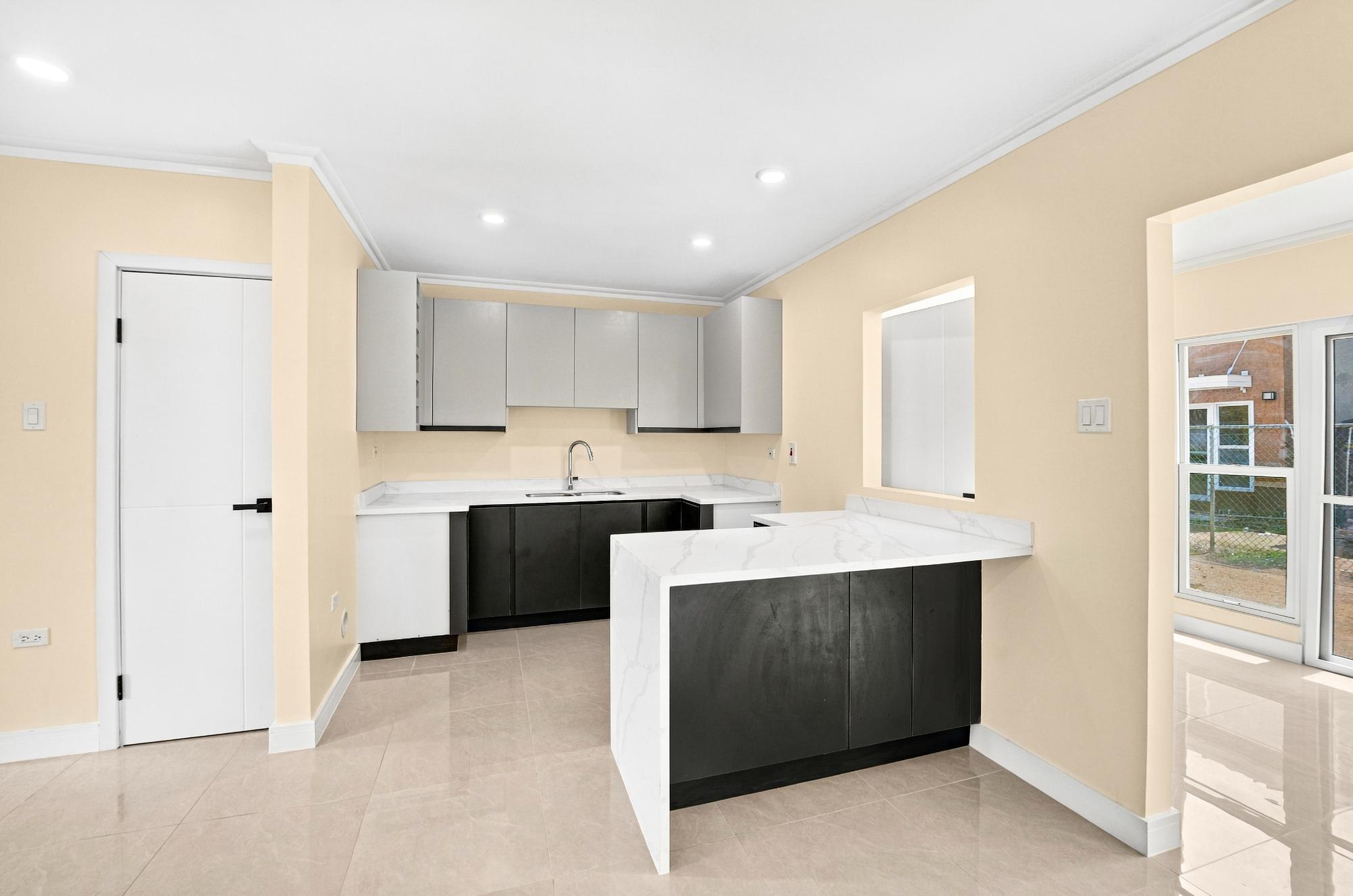 Townhouse For Rent: CHESTER CREEK, Westchester | $160,000 photo 6