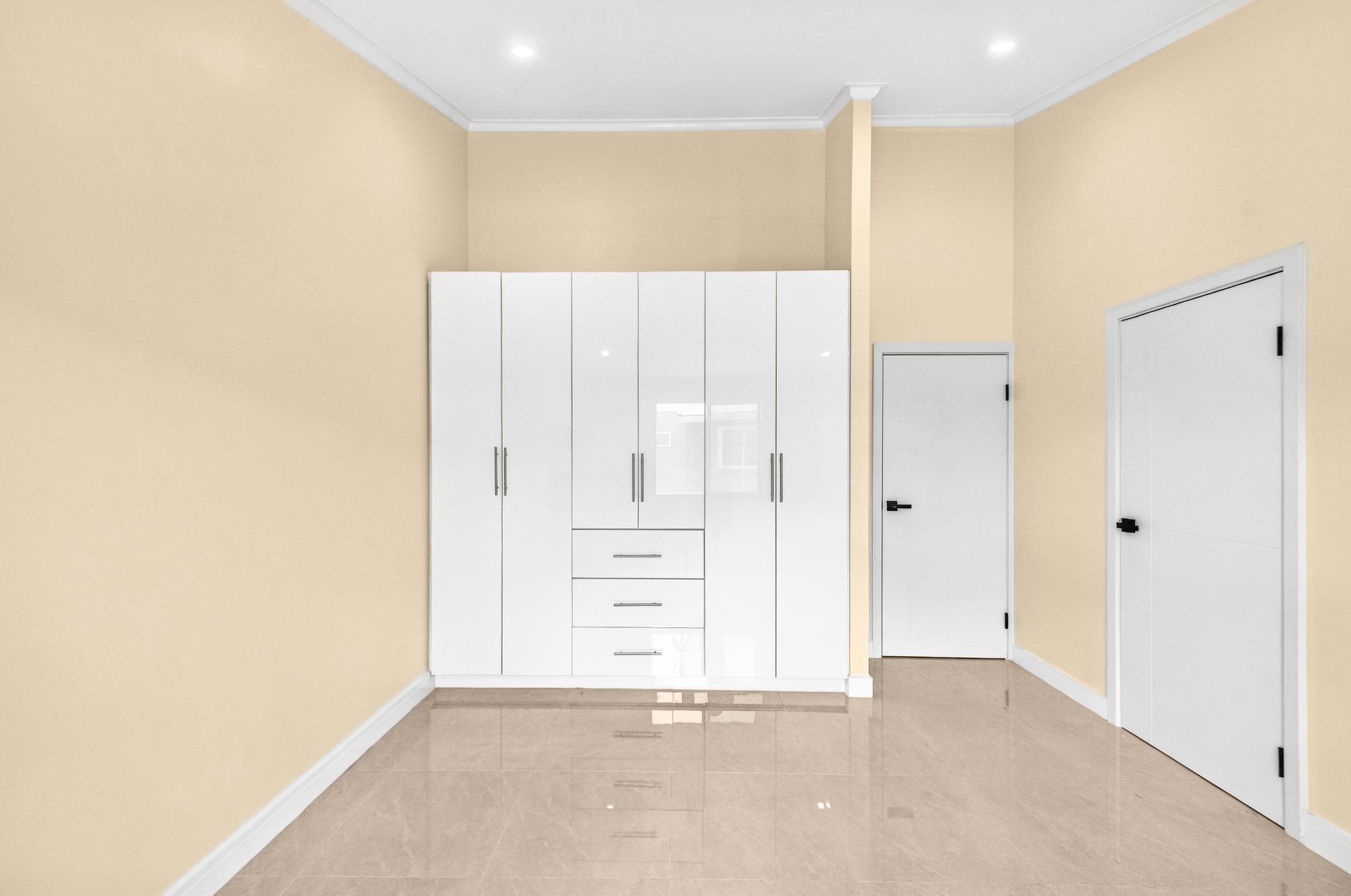 Townhouse For Rent: CHESTER CREEK, Westchester | $160,000 photo 11