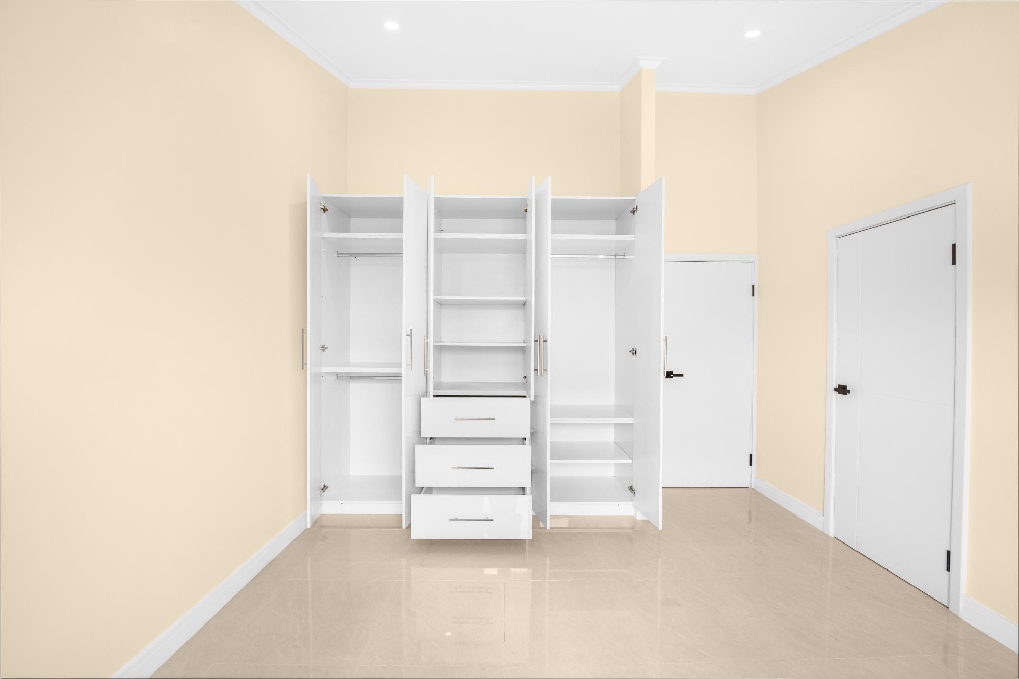 Townhouse For Rent: CHESTER CREEK, Westchester | $160,000 photo 12