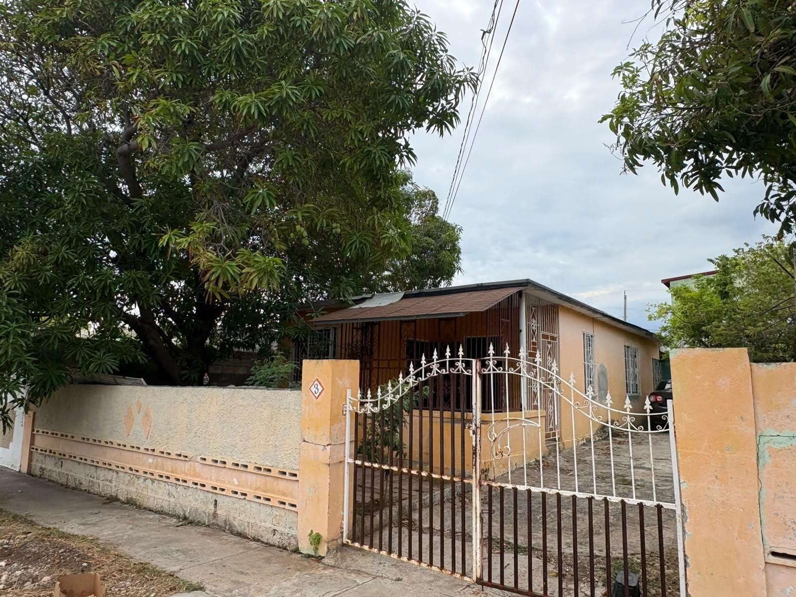 House For Sale: REEF AVENUE, Kingston 17 | $29,000,000 photo 4