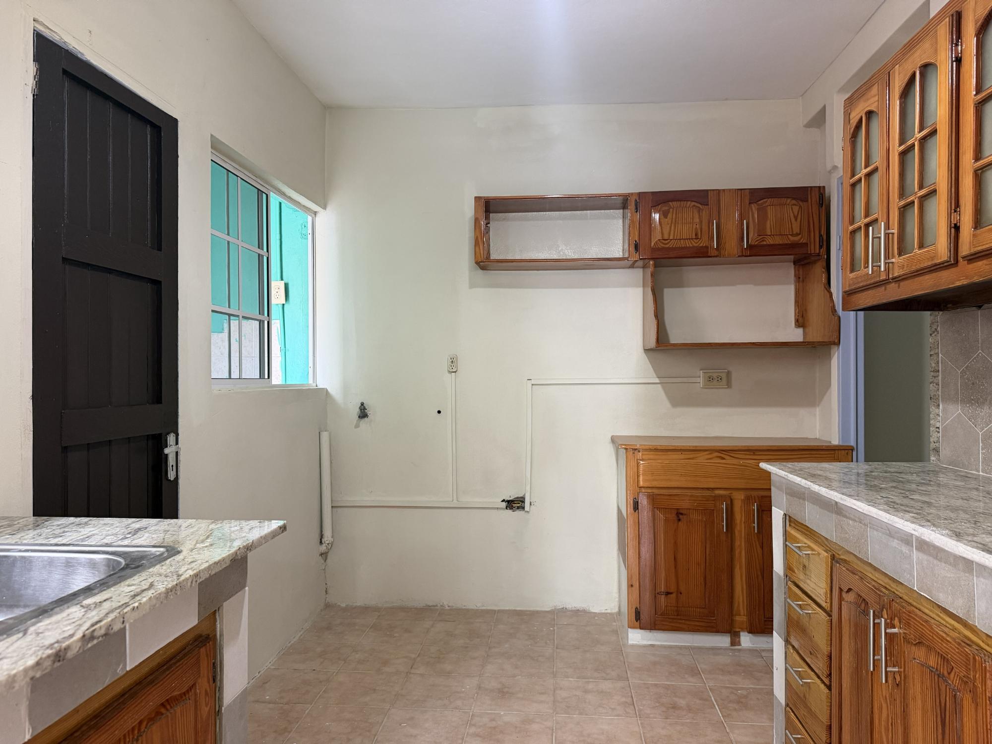 House For Rent: SOUTH WEST 37TH WAY, West Chedwin | $130,000 photo 7