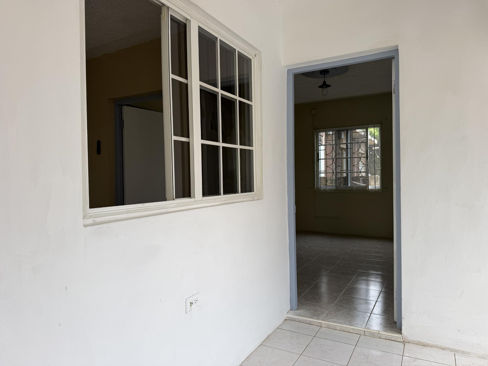 House For Rent: SOUTH WEST 37TH WAY, West Chedwin | $130,000 photo 12