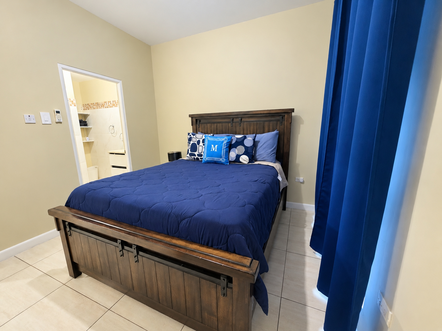 Apartment For Sale: CRIEFFE ROAD KINGSTON, Kingston 6 | $35,000,000 photo 4