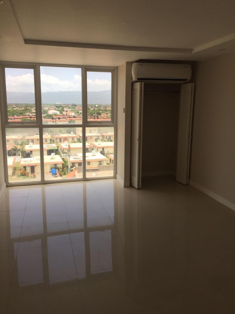 Apartment For Sale: BAY FRONT VILLA PORTMORE,, Portmore Villas Ph 1 | $30,000,000 photo 7