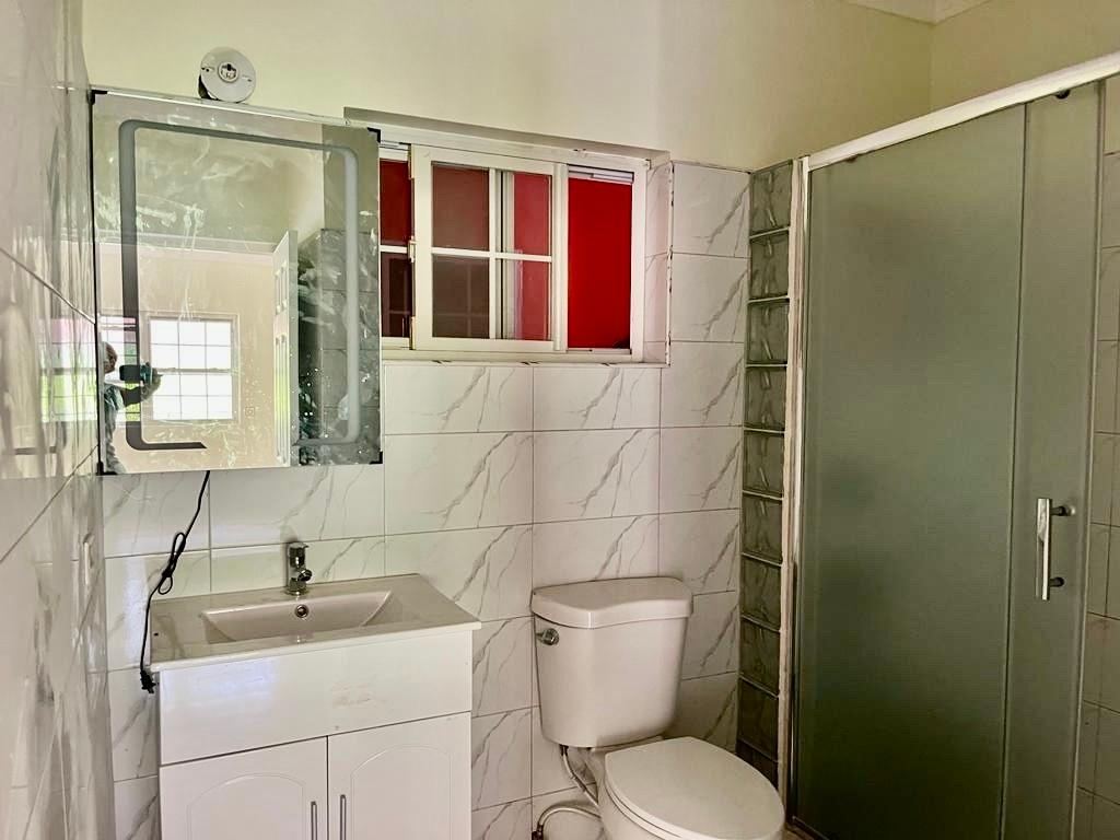 Apartment For Sale: GUY@~apos;S HILL MAIN ROAD, GUYS HILL | $11,500,000 photo 9