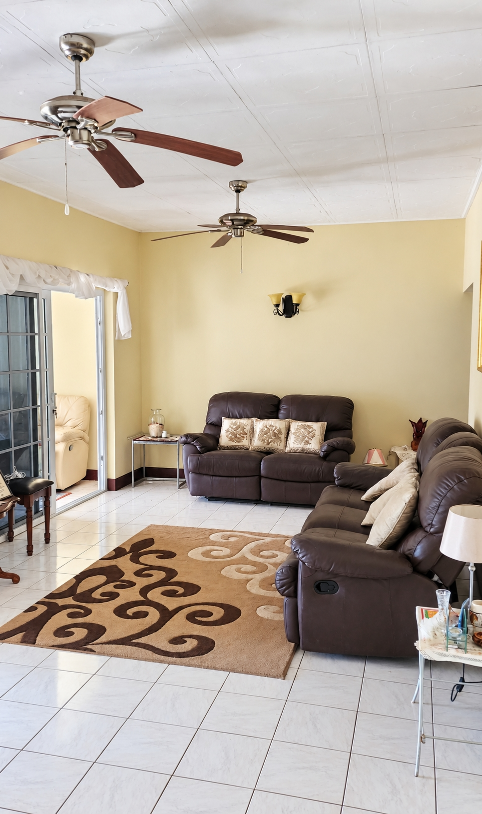 House For Sale: HOPEWELL PARK, Discovery Bay | $282,000 photo 4