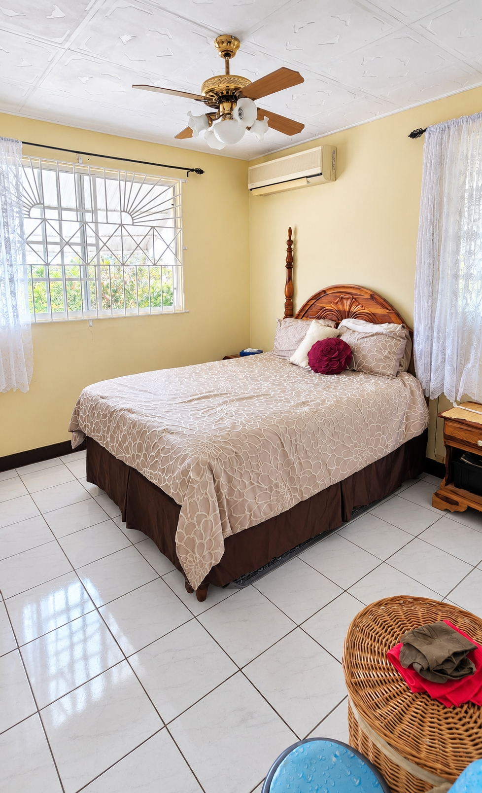 House For Sale: HOPEWELL PARK, Discovery Bay | $282,000 photo 11