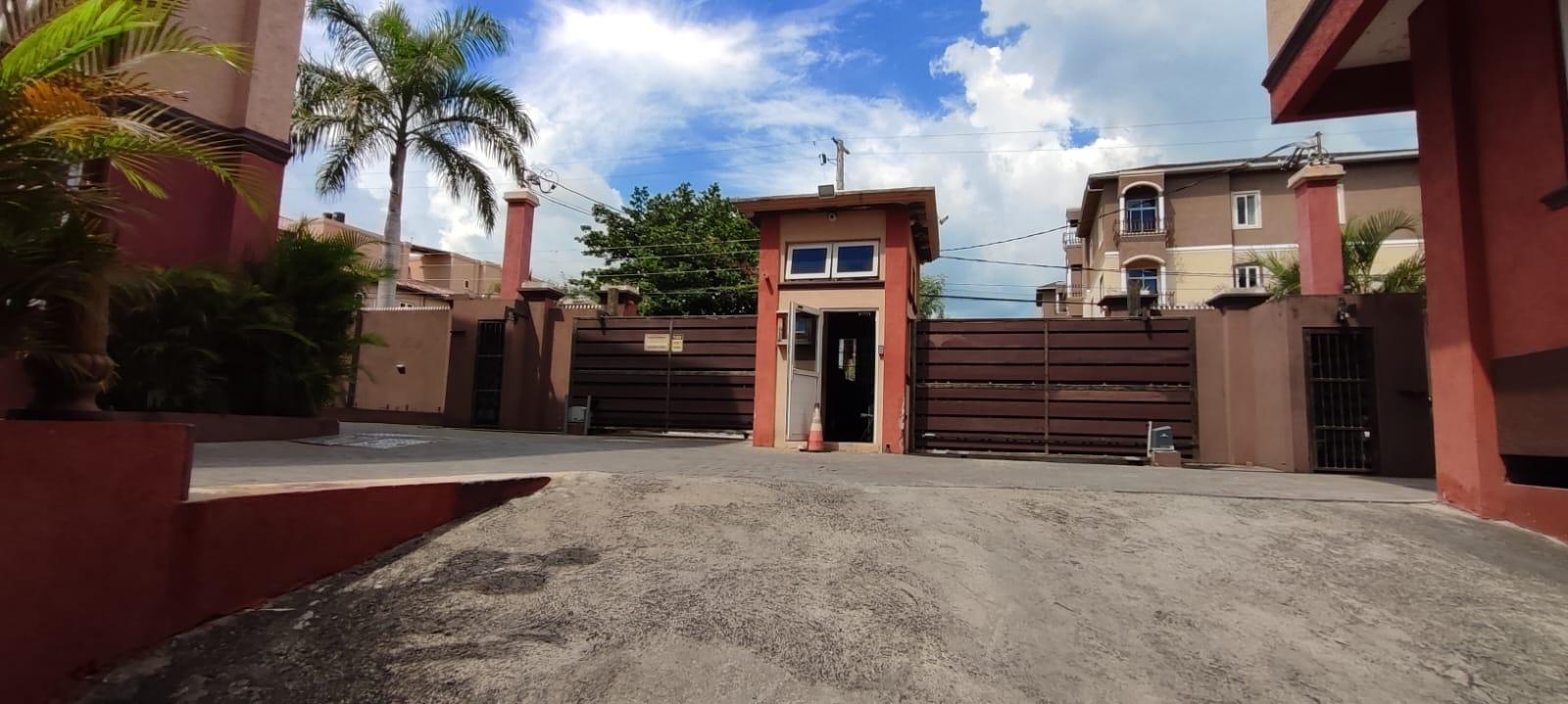 Apartment For Rent: CONDO AT DRUMBLAIR, WASHI, Constant Spring P.O. | $160,000 photo 23