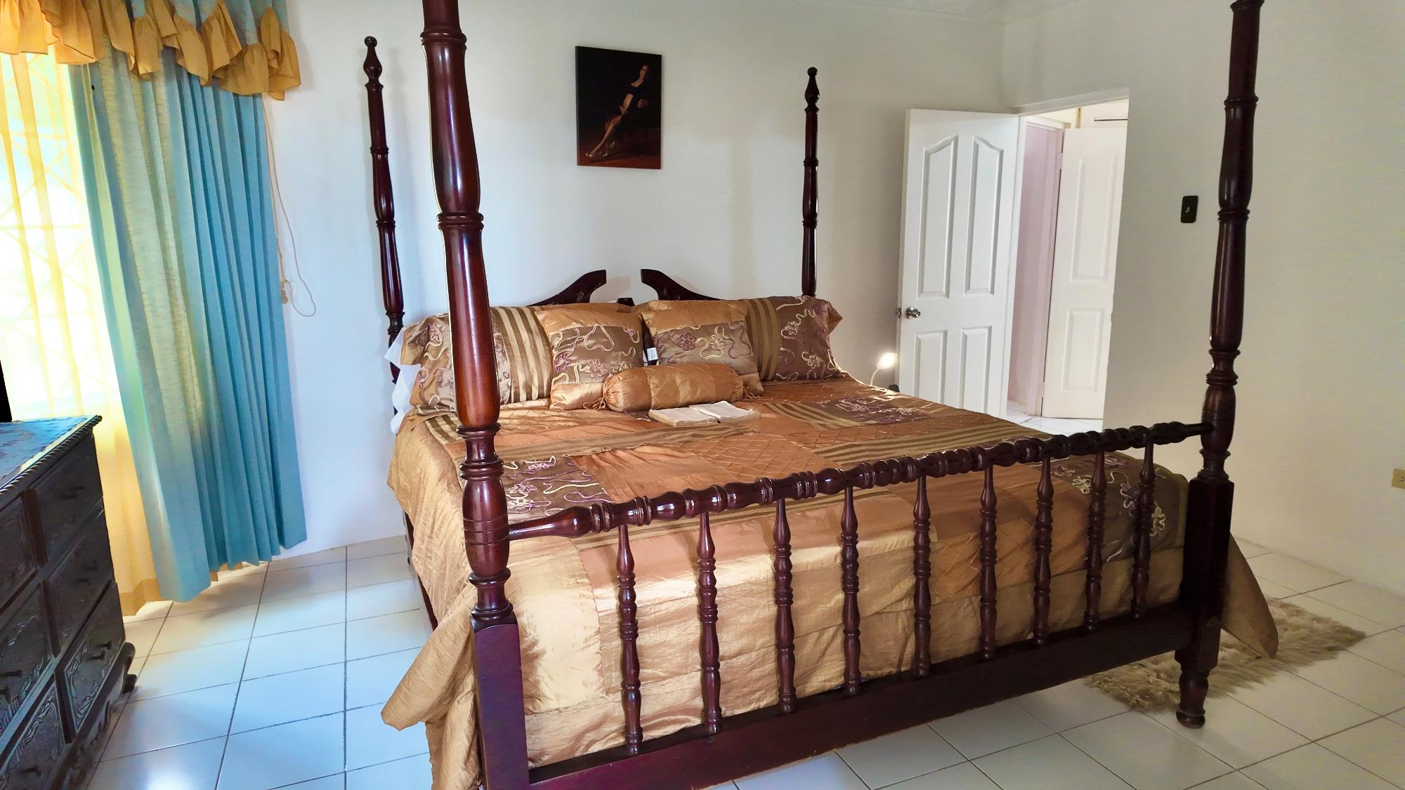 House For Sale: INGLESIDE, MANDEVILLE, Mandeville | $88,000,000 photo 19