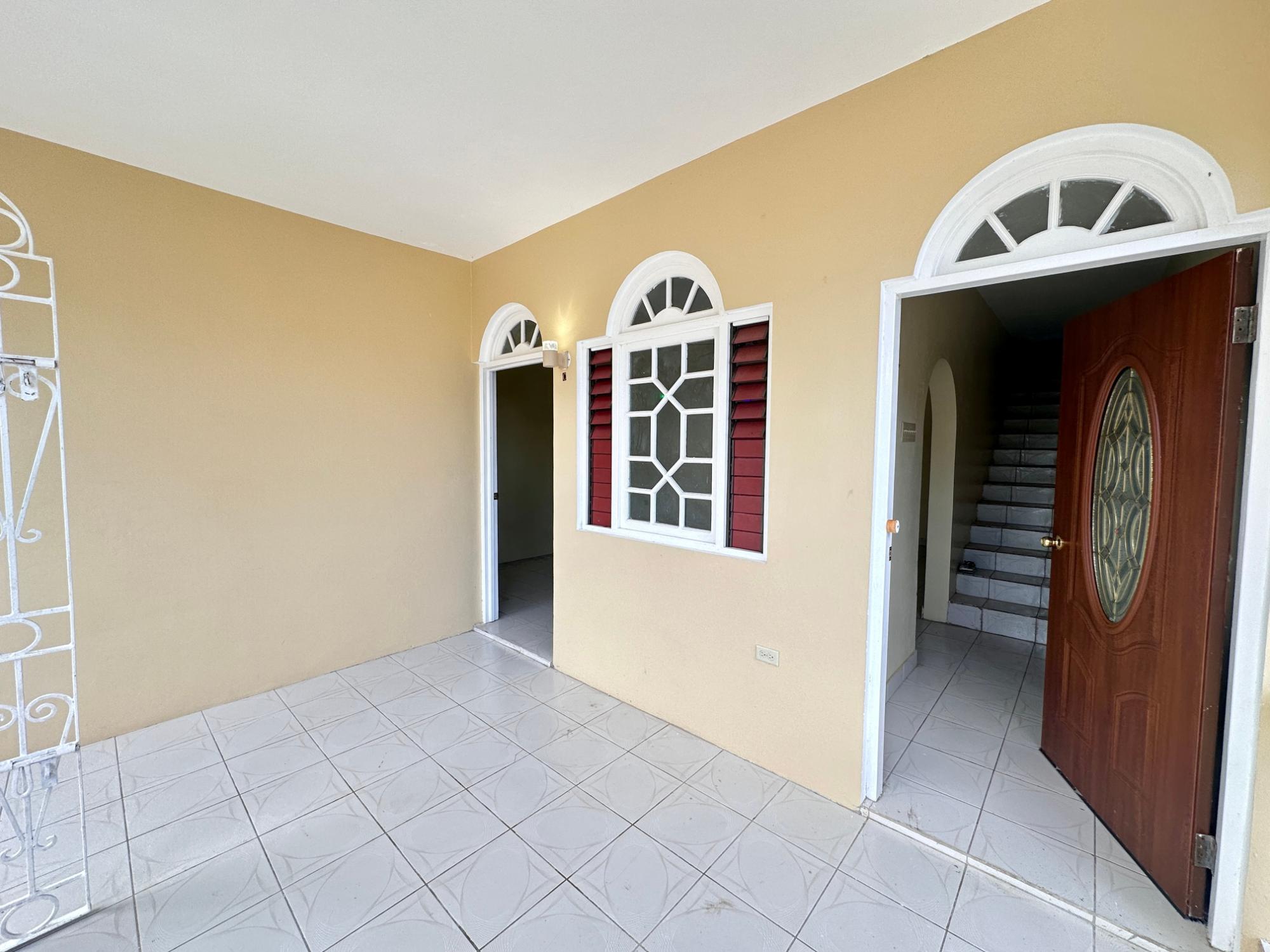 Apartment For Rent: BLOCK 14, PART OF NORTHER, Lilliput | $80,000 photo 4