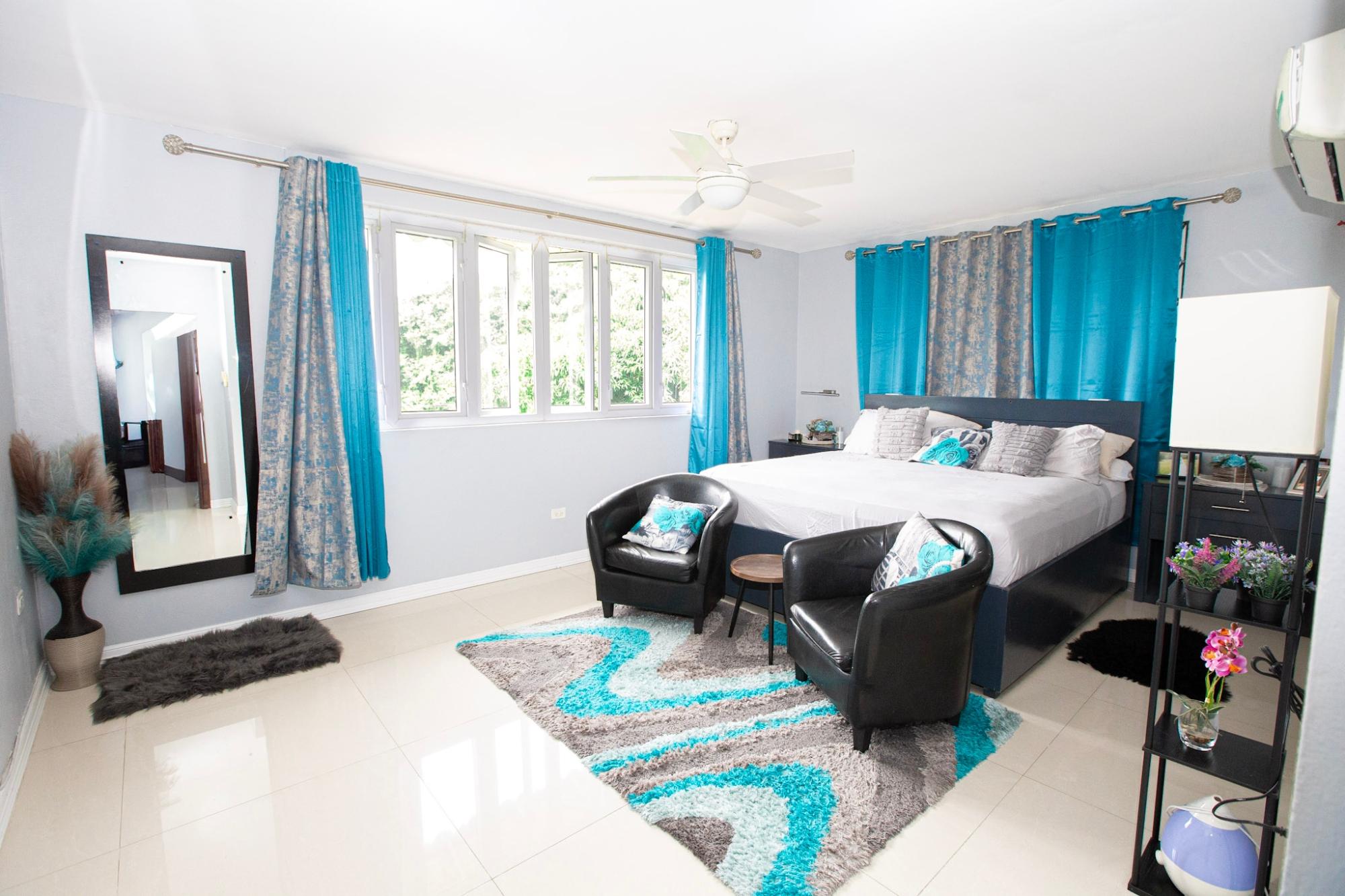 House For Sale: OLD STONY HILL ROAD, Kingston 9 | $150,000,000 photo 8