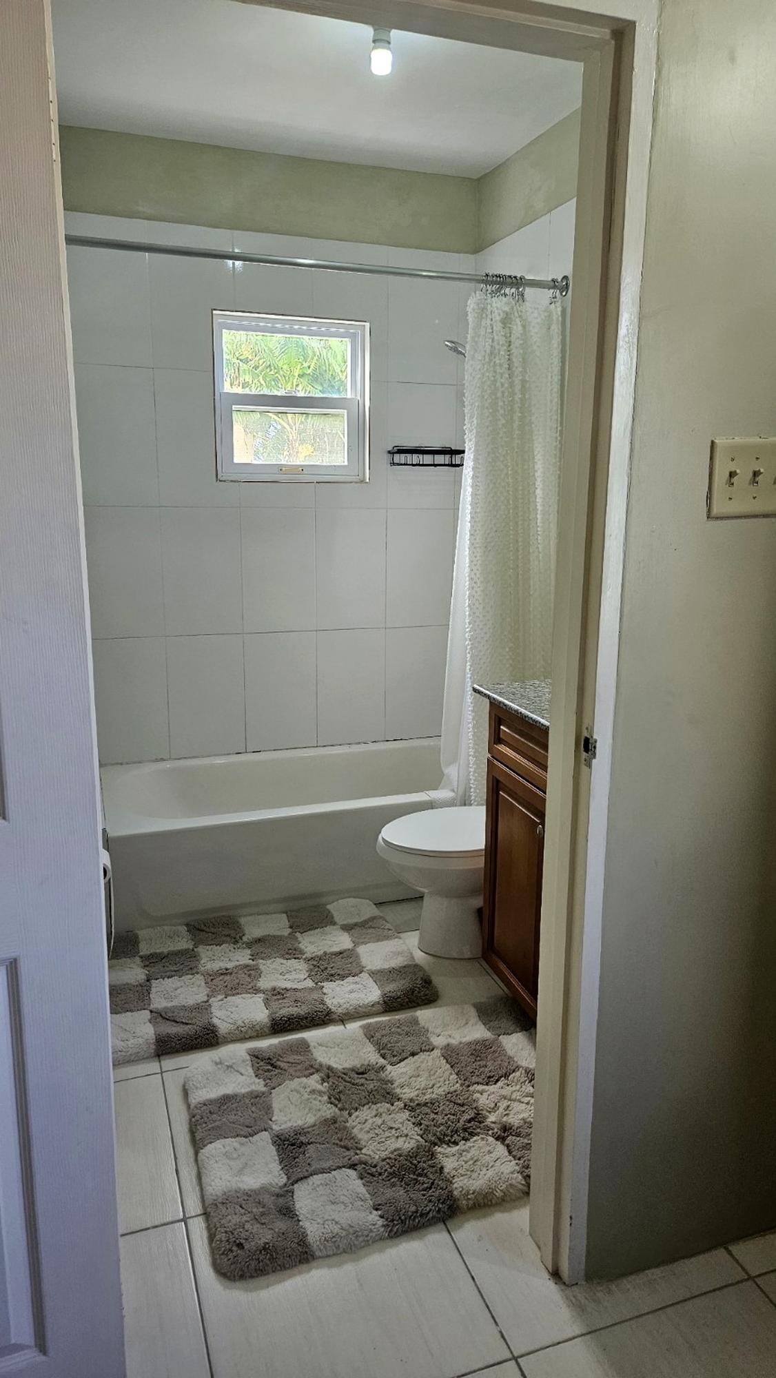 Townhouse For Sale: SAN SAN DR. SAVANNAH AT T, Belle Air | $41,500,000 photo 9
