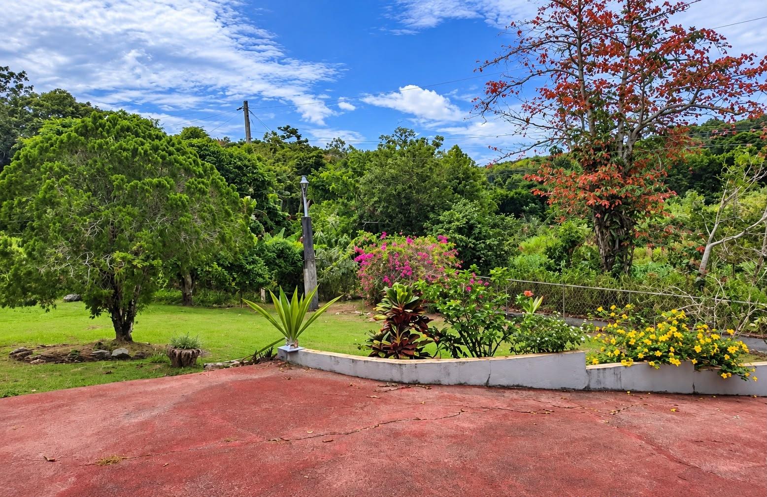 House For Sale: WOODSIDE, PEAR TREE GROVE, Highgate | $15,000,000 photo 2