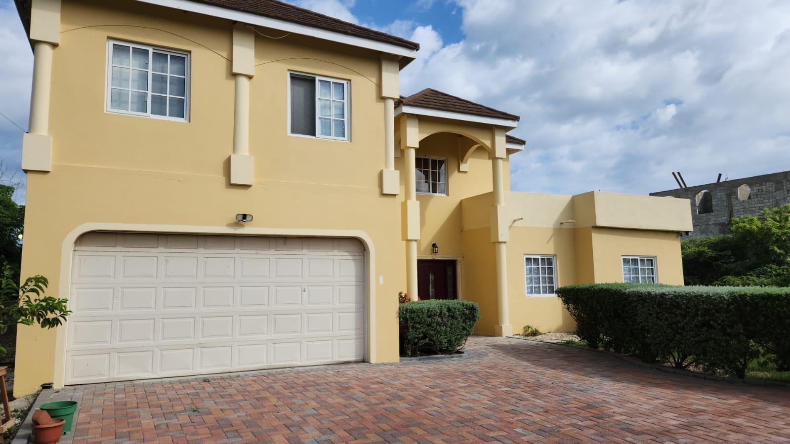 House For Rent: SANDHILLS CLOSE,HELLSHIRE, Hellshire Heights | $120,000