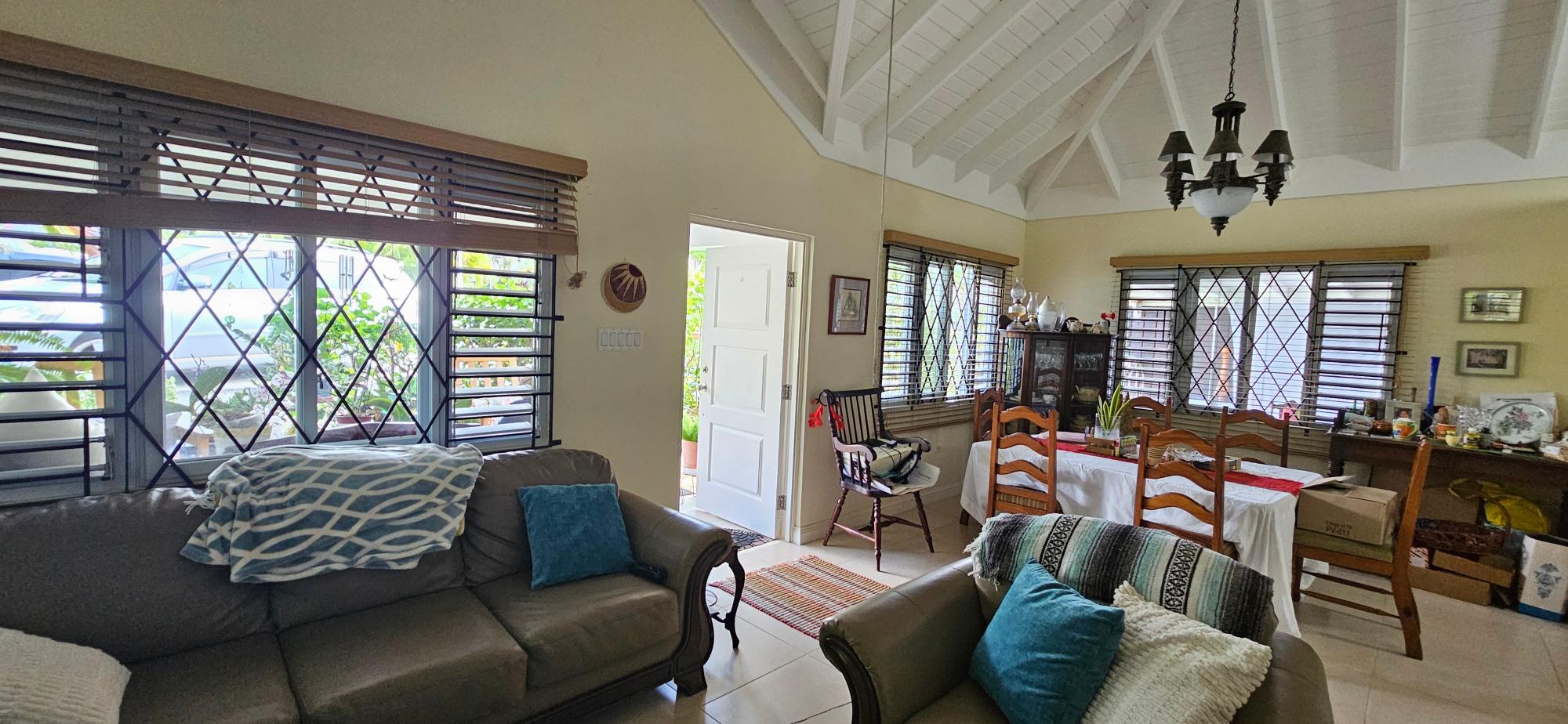 House For Sale: BAMBOO AVENUE, COOLSHADE,, Laughlands | $65,000,000 photo 10