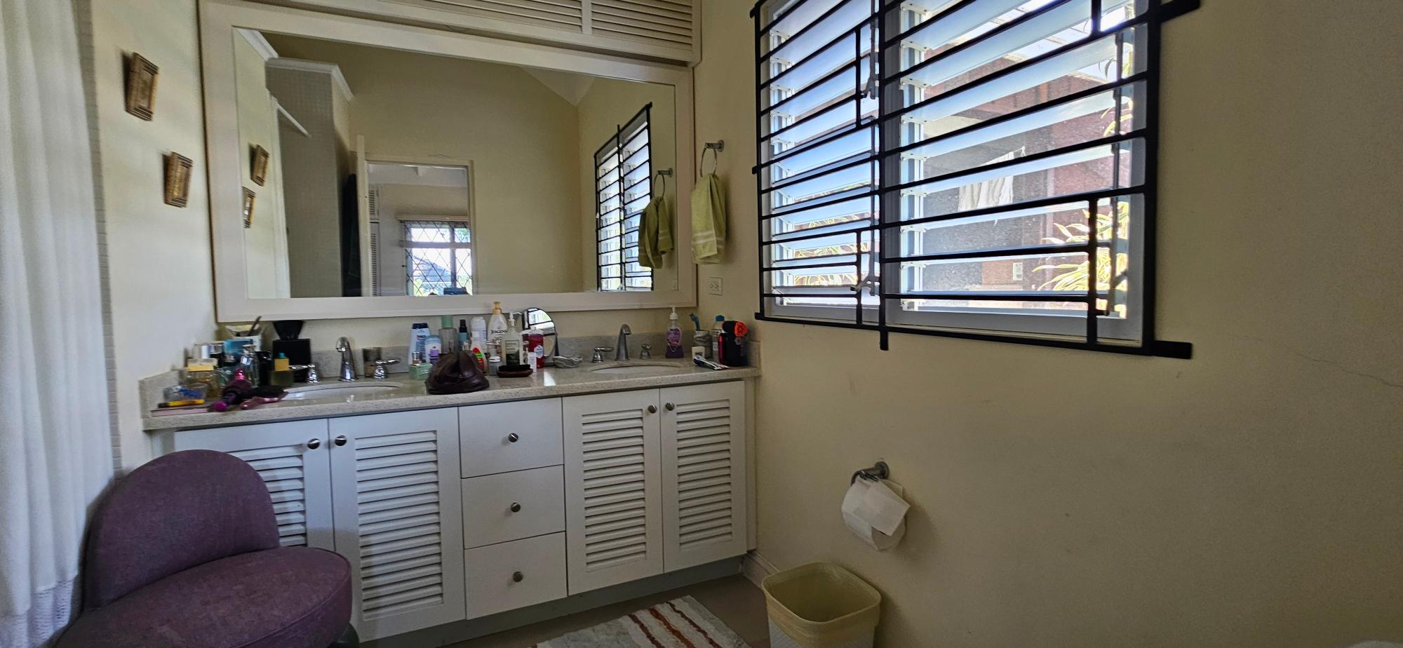 House For Sale: BAMBOO AVENUE, COOLSHADE,, Laughlands | $65,000,000 photo 19