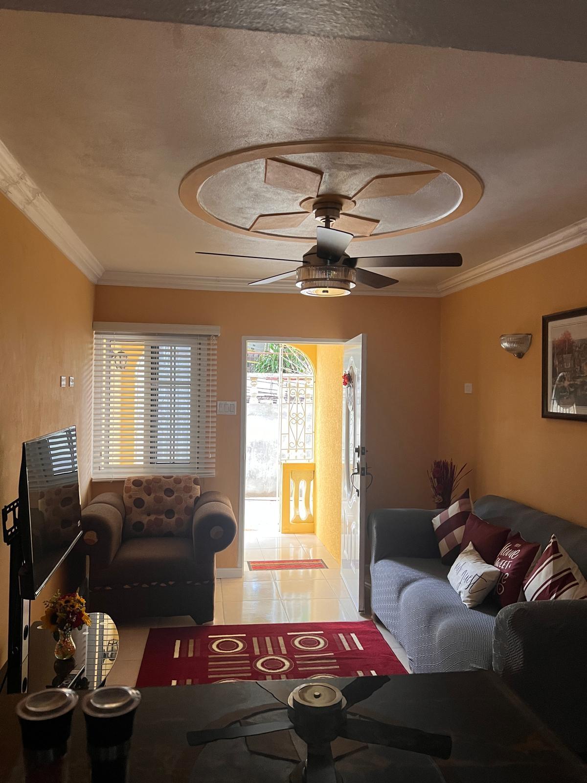 House For Rent: BROOK GREEN OCHO RIOS, Ocho Rios | $1,100 photo 2