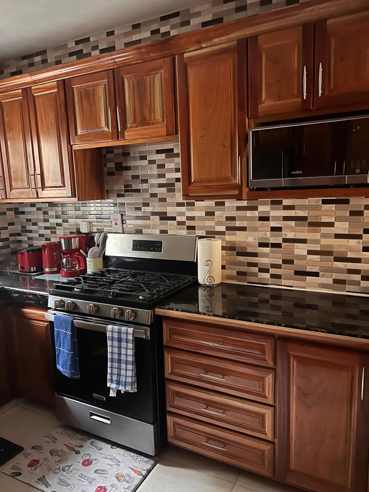 House For Rent: BROOK GREEN OCHO RIOS, Ocho Rios | $1,100 photo 3