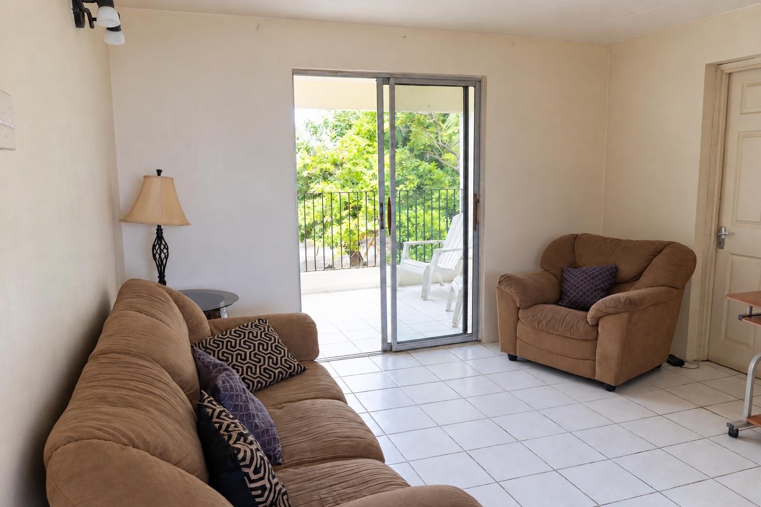 House For Sale: CIRCLE DRIVE, GLENMUIR HE, May Pen | $45,000,000 photo 10