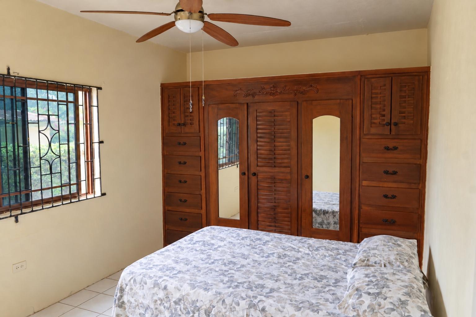 House For Sale: CIRCLE DRIVE, GLENMUIR HE, May Pen | $45,000,000 photo 20