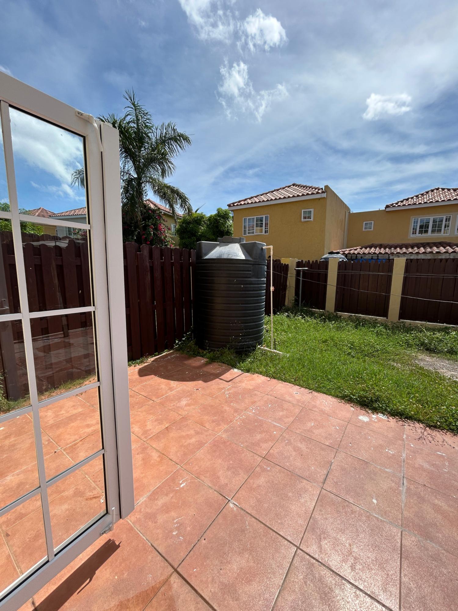 Townhouse For Rent: MANGO WALK COUNTRY CLUB, Mango Walk C-Club | $1,600 photo 16