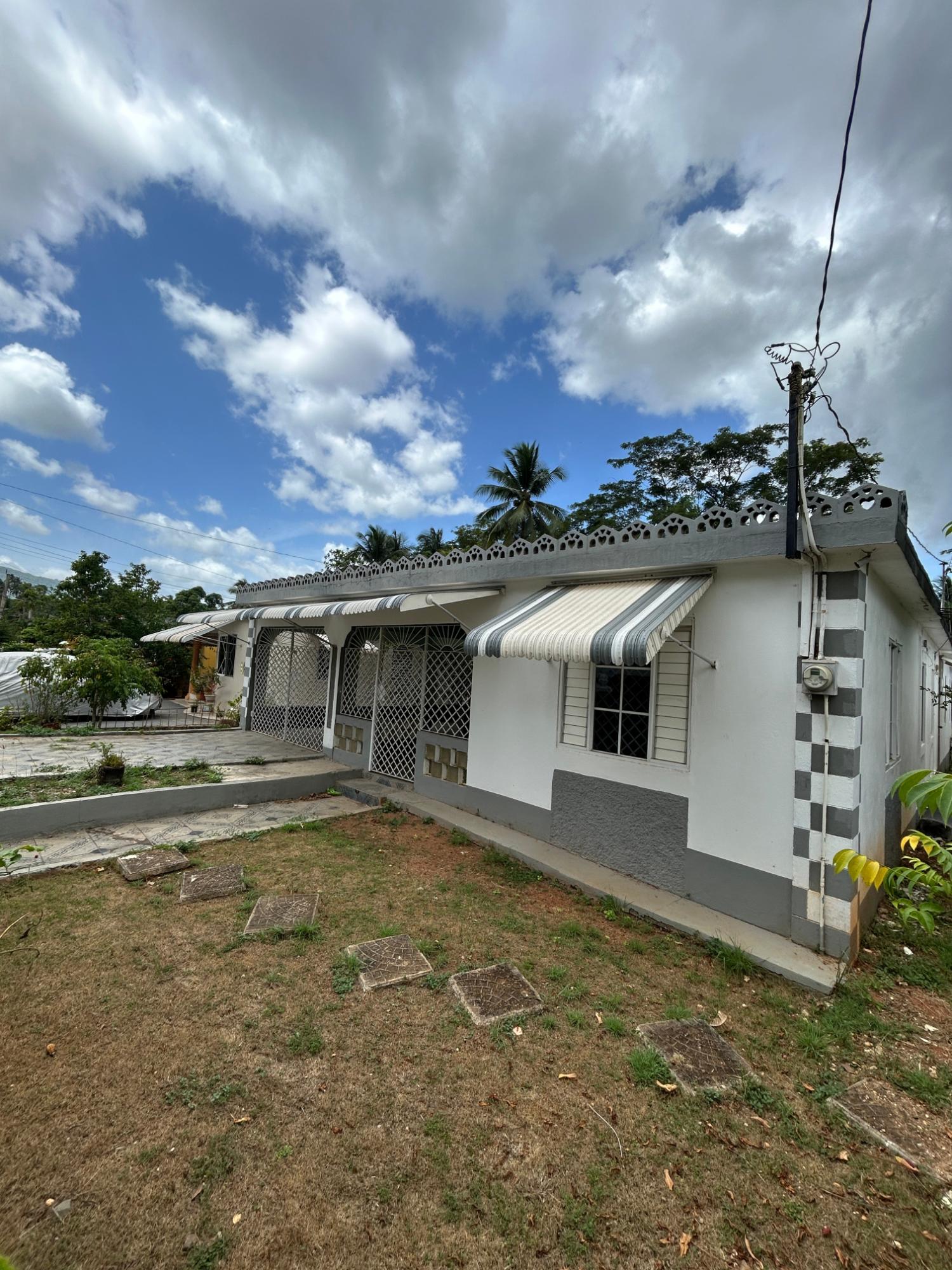 House For Sale: GUAVA WAY LINSTEAD, Linstead | $25,000,000