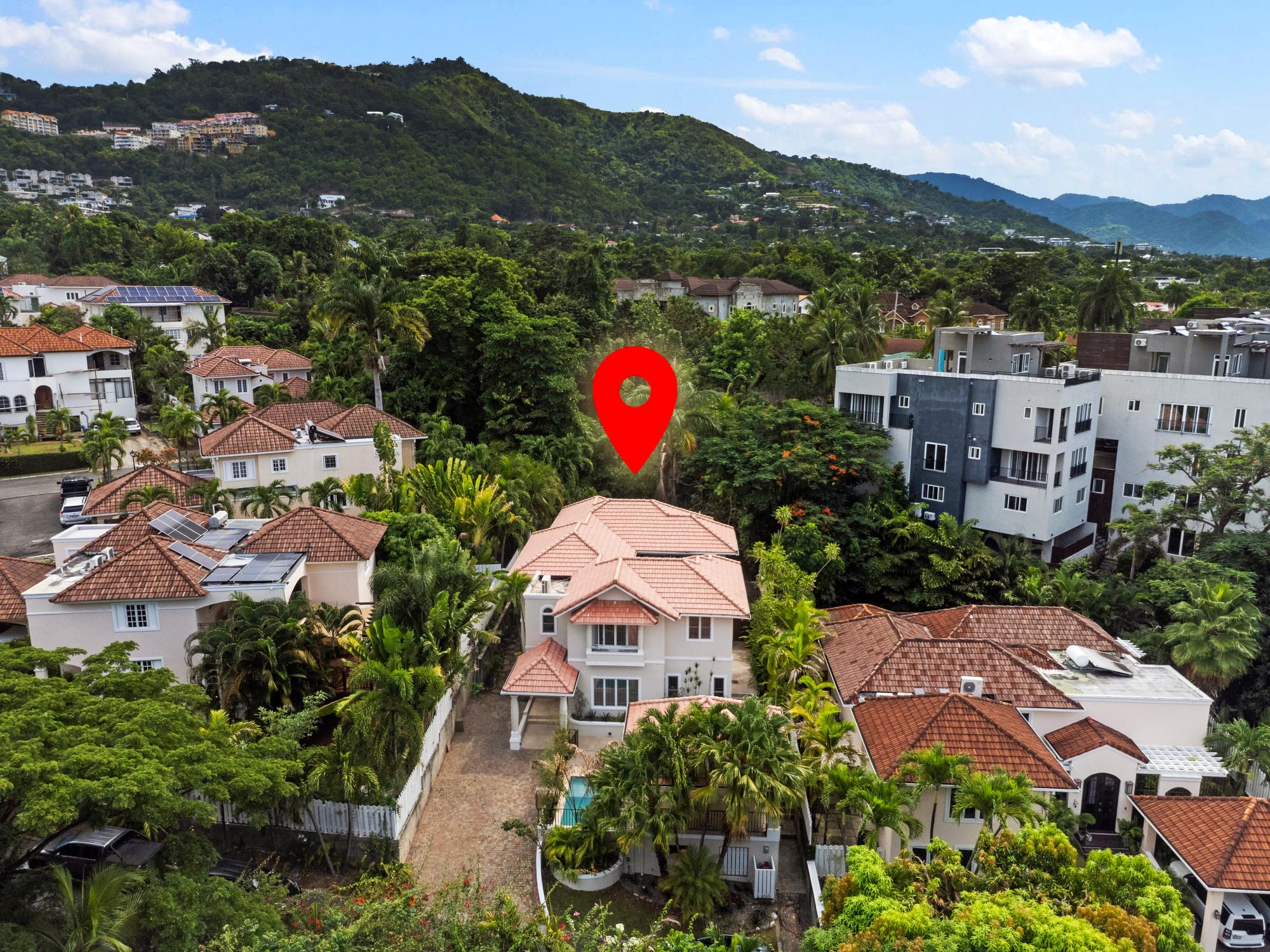 Townhouse For Rent: CHERRY DRIVE, Kingston 8 | $6,000 photo 4