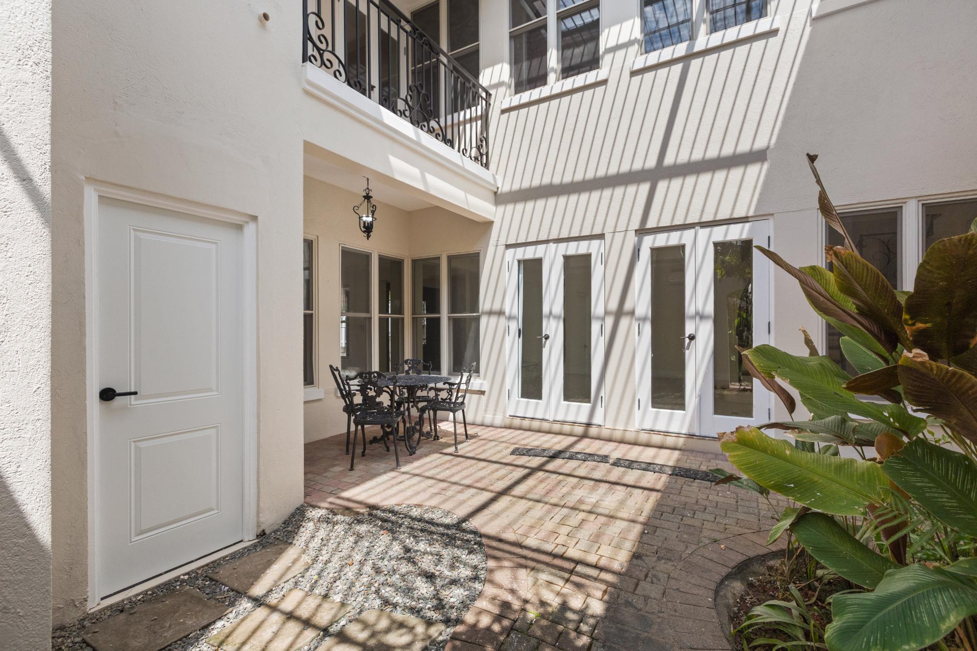 Townhouse For Rent: CHERRY DRIVE, Kingston 8 | $6,000 photo 13