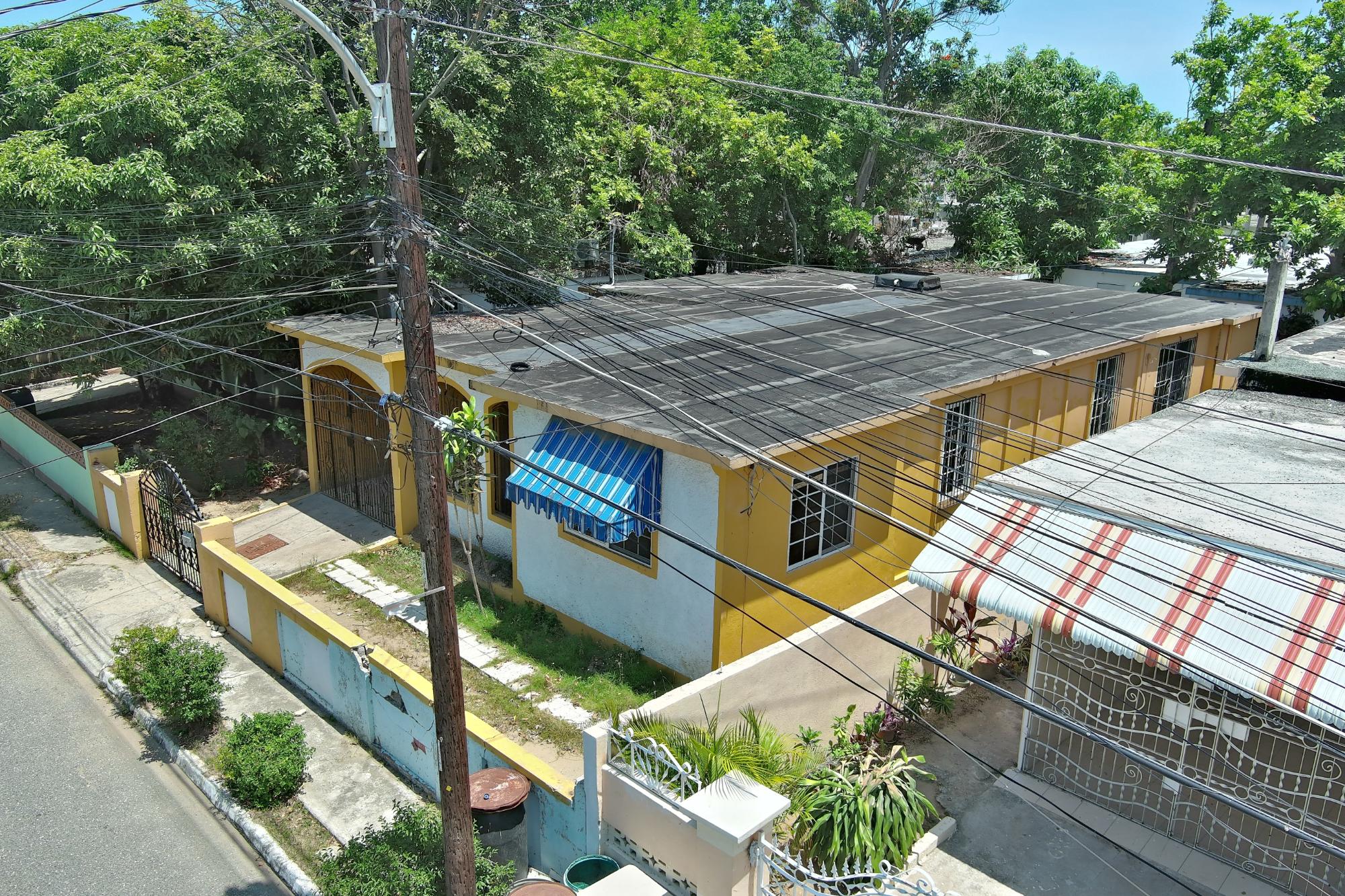 House For Sale: YARMOUTH AVENUE, Gregory Park | $32,000,000 photo 3