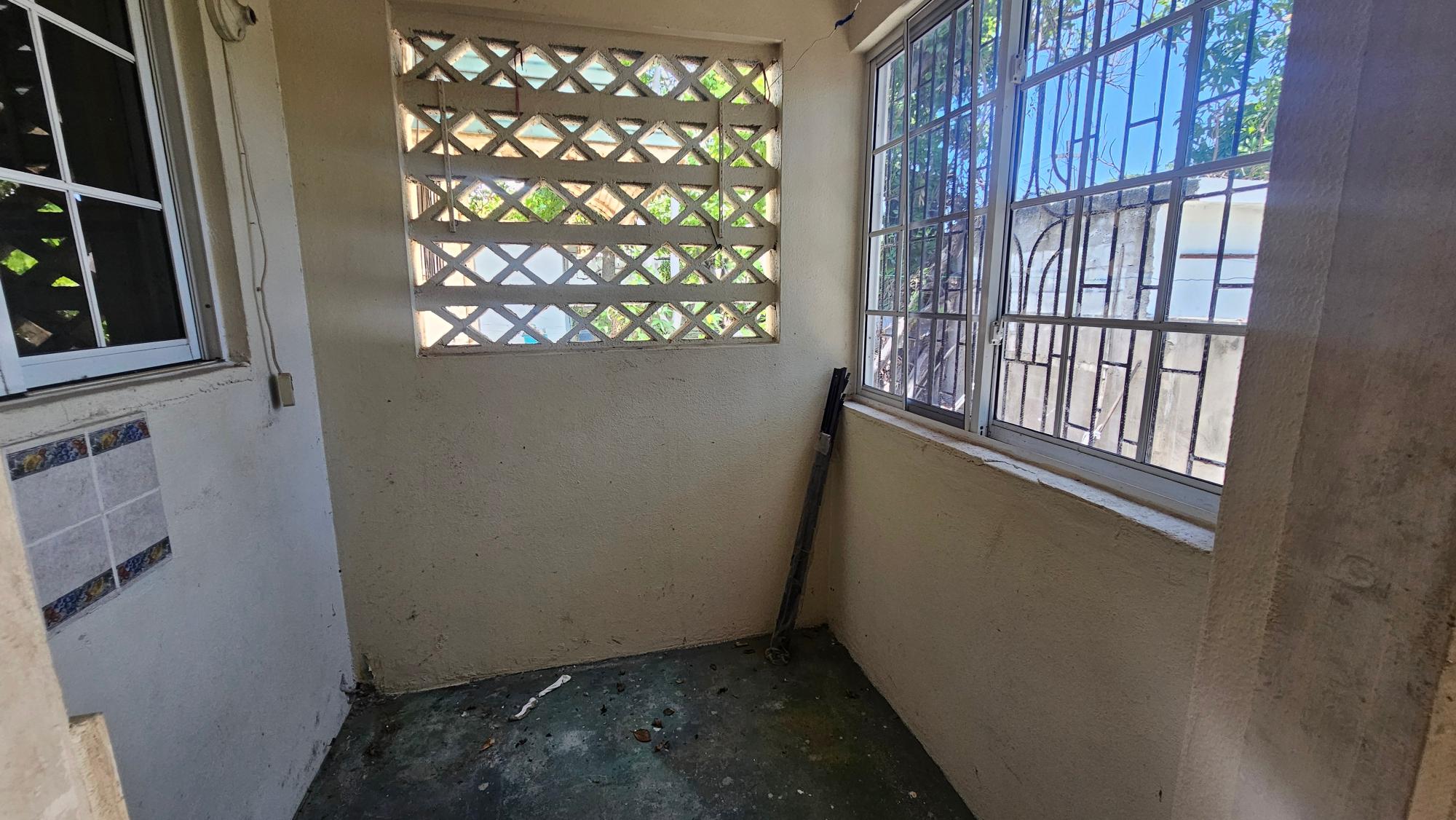 House For Sale: YARMOUTH AVENUE, Gregory Park | $32,000,000 photo 18