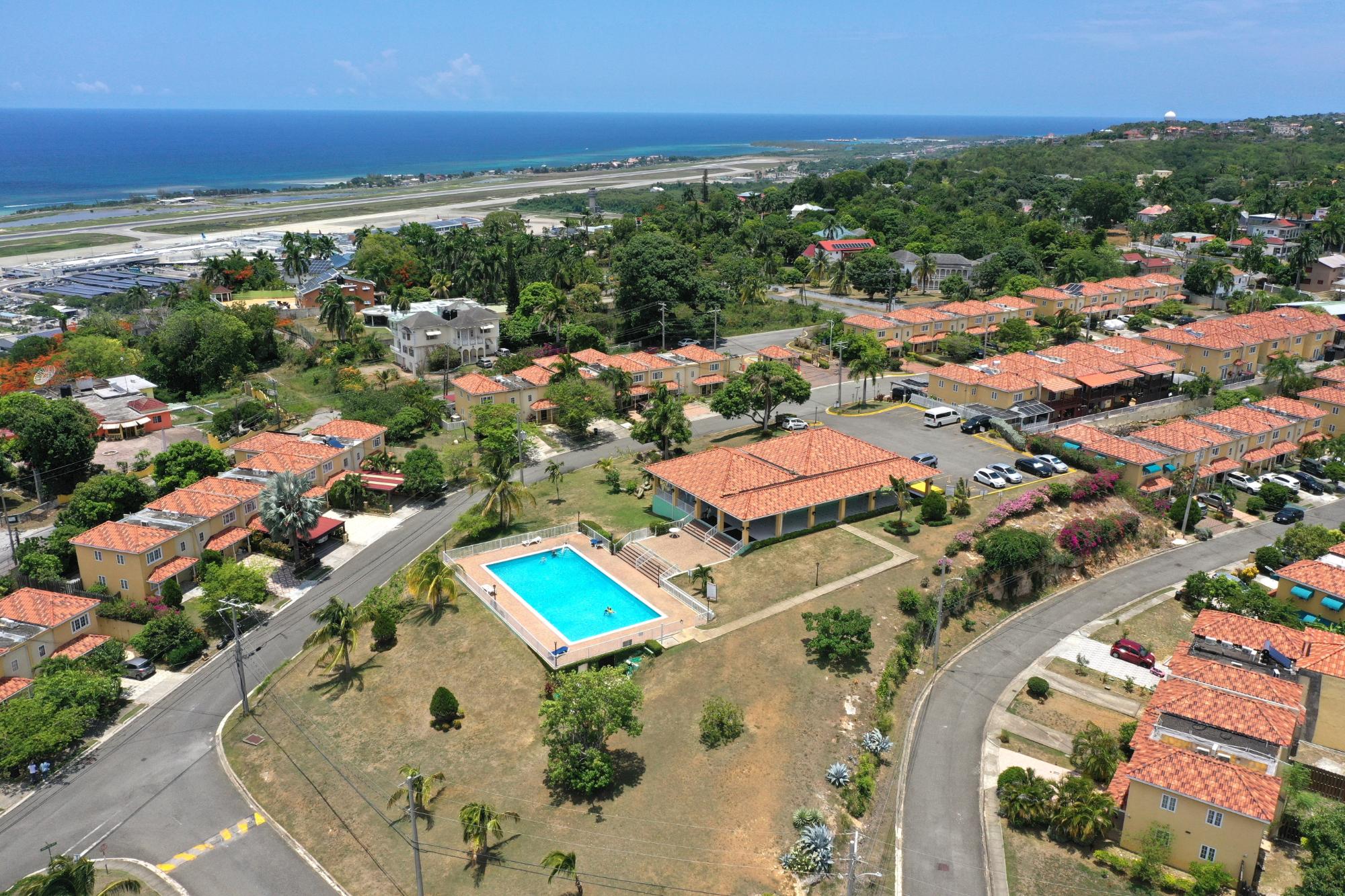 Townhouse For Rent: MANGO WALK BOULEVARD, Montego Bay | $2,500 photo 20