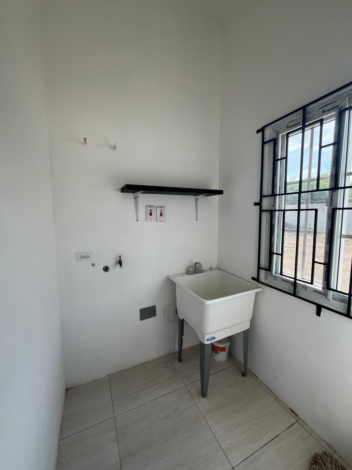 House For Rent: ROYAL PINES ROSEMARY CAST, Bridgeport | $110,000 photo 10