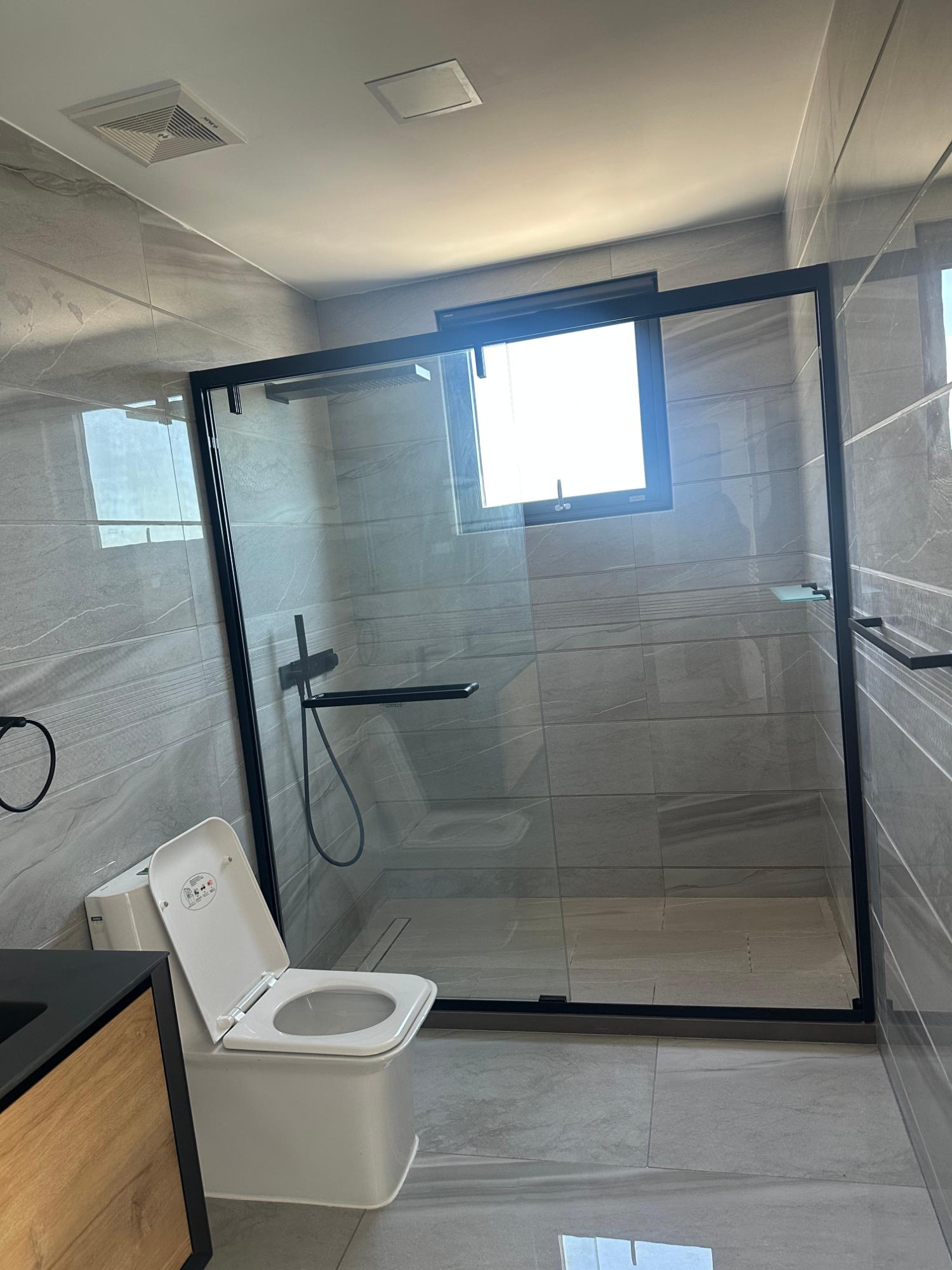 Apartment For Rent: SPYGLASS-TAVISTOCK, Kingston 6 | $3,200 photo 2