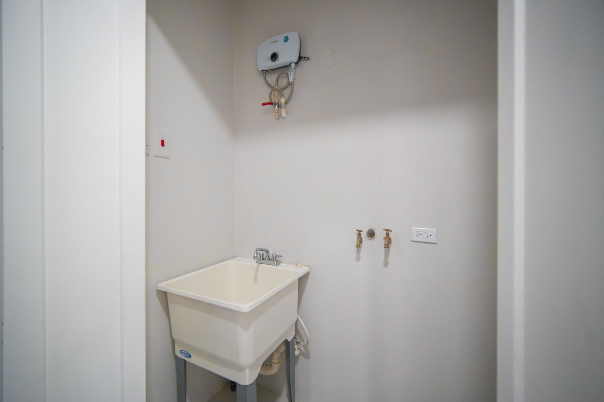 Apartment For Rent: DULWICH DRIVE, Kingston 8 | $215,000 photo 17