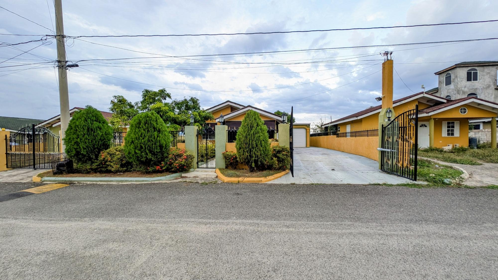 House For Sale: SAPPHIRE AVENUE, STONEBRO, STONEBROOK VISTA | $280,000