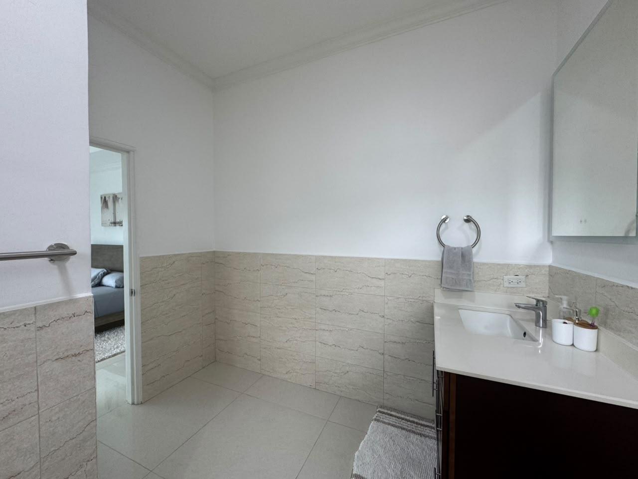 Apartment For Rent: RUSSELL HEIGHTS, Kingston 6 | $1,600 photo 14