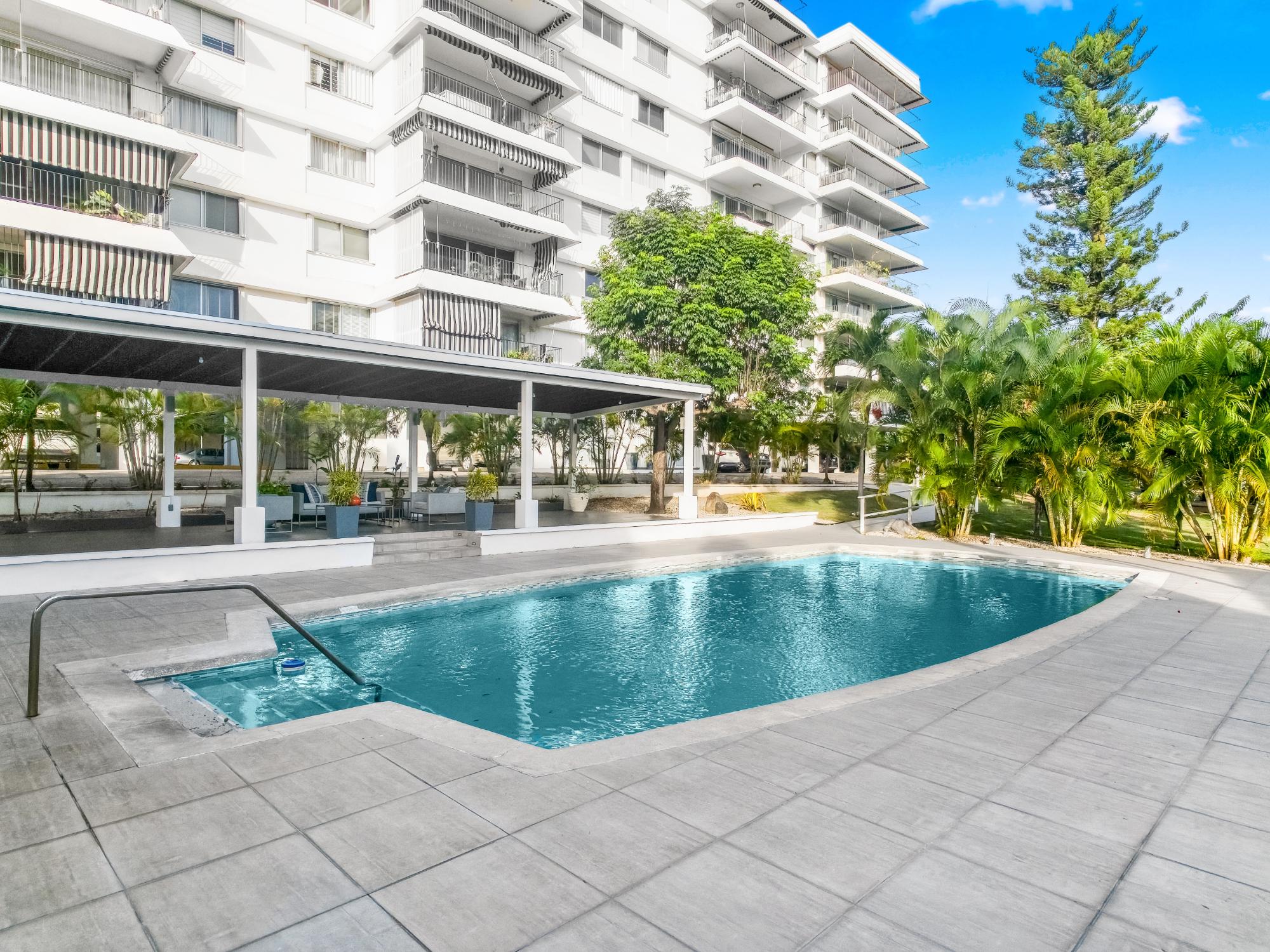 Apartment For Rent: MANOR COURT, Kingston 8 | $2,200