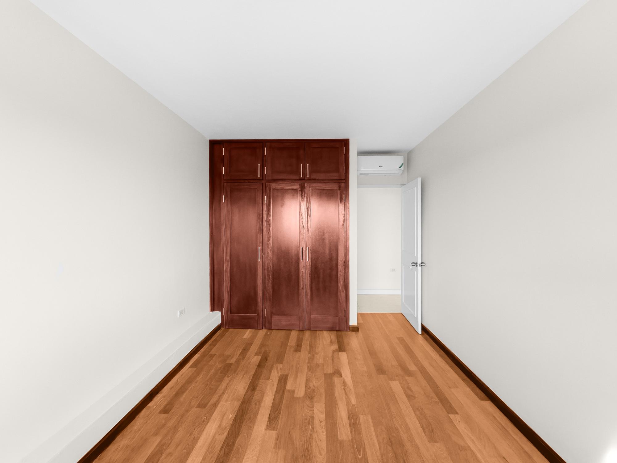 Apartment For Rent: MANOR COURT, Kingston 8 | $2,200 photo 10