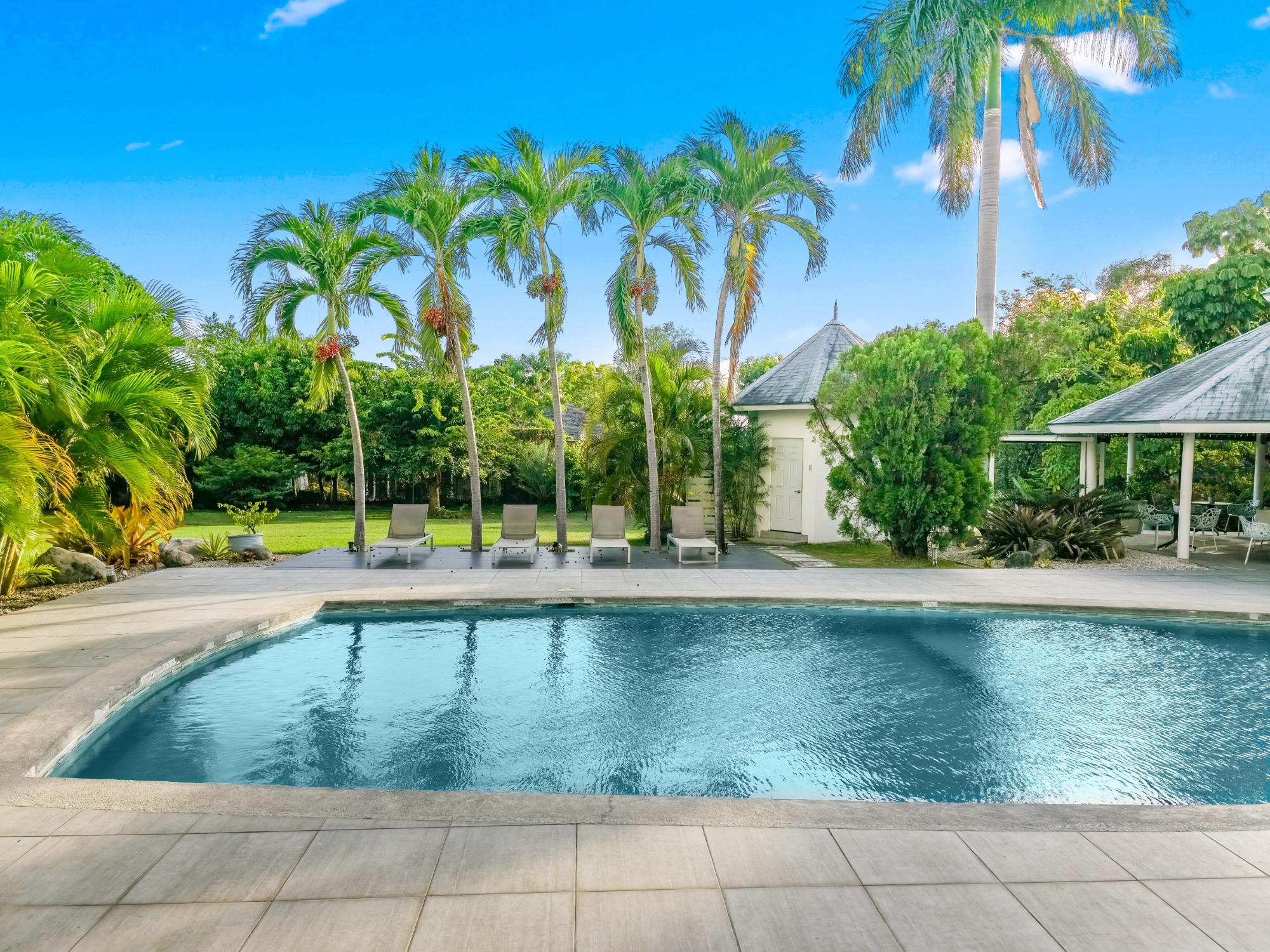 Apartment For Rent: MANOR COURT, Kingston 8 | $2,200 photo 24