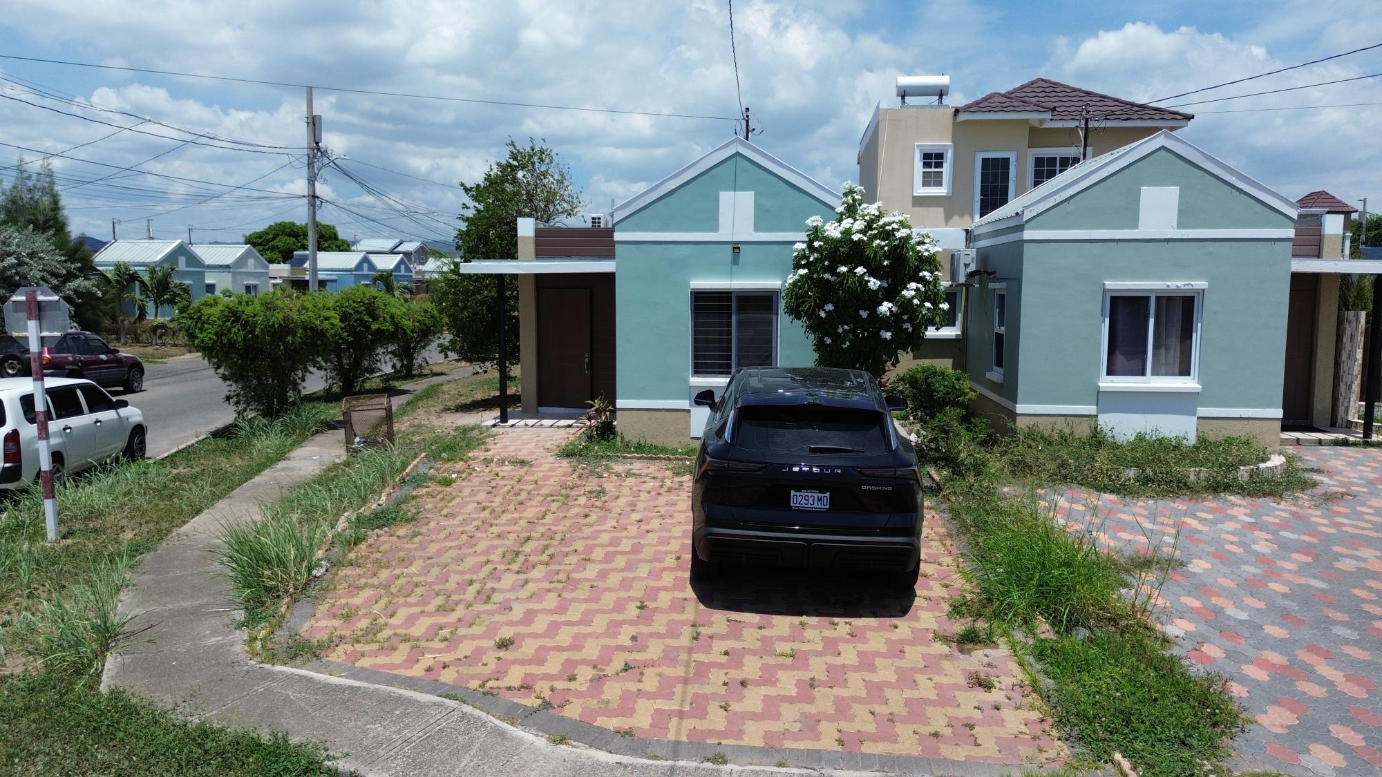 House For Rent: STEM AVENUE, JACARANDA (U/C) | $0 photo 4