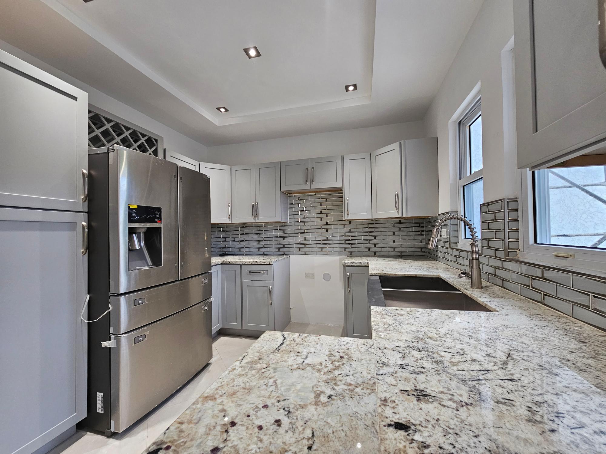 Apartment For Rent: ROCHESTER AVENUE, Kingston 8 | $1,500