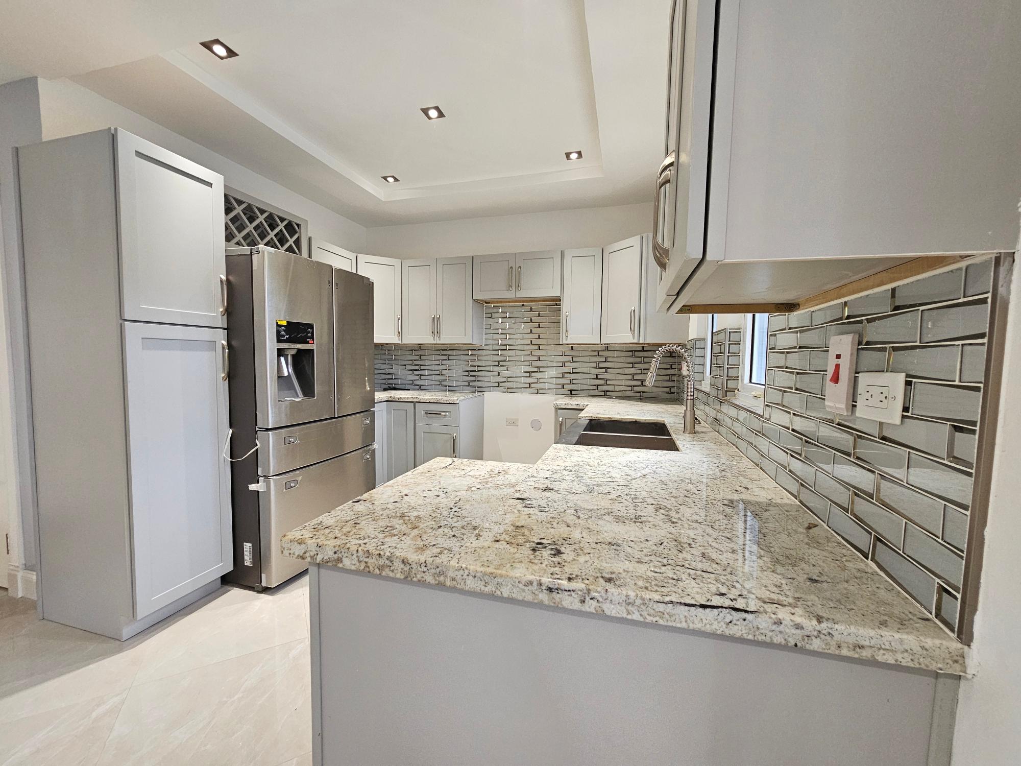 Apartment For Rent: ROCHESTER AVENUE, Kingston 8 | $1,500 photo 2