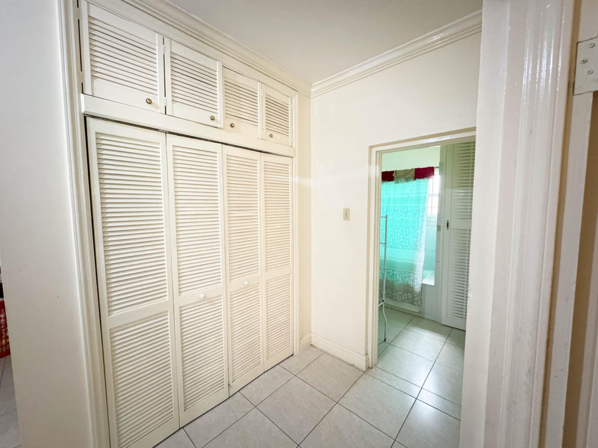 Townhouse For Sale: MORELANDS ESTATES, Mandeville | $48,000,000 photo 18