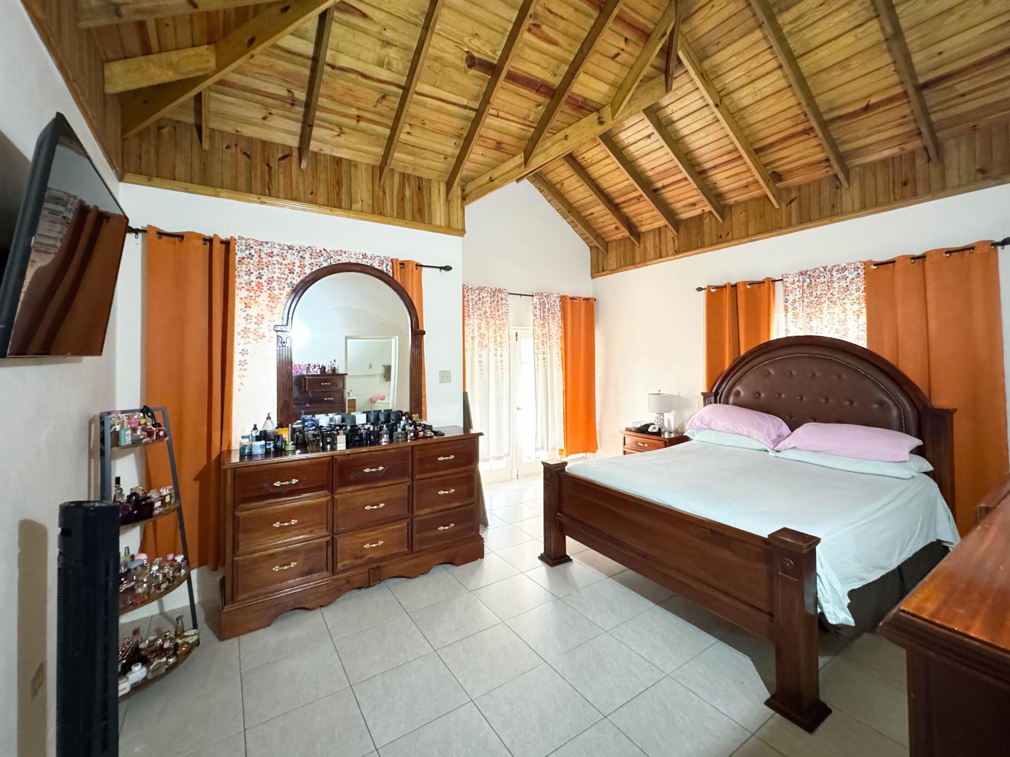 Townhouse For Sale: MORELANDS ESTATES, Mandeville | $48,000,000 photo 20