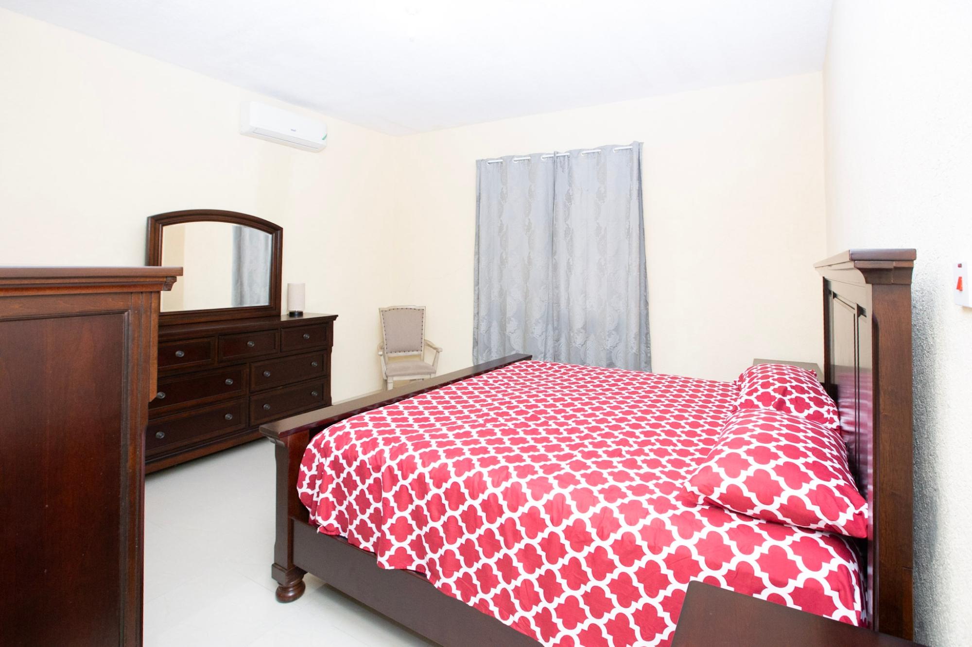 Apartment For Rent: WASHINGTON DRIVE, Kingston 10 | $1,800 photo 8
