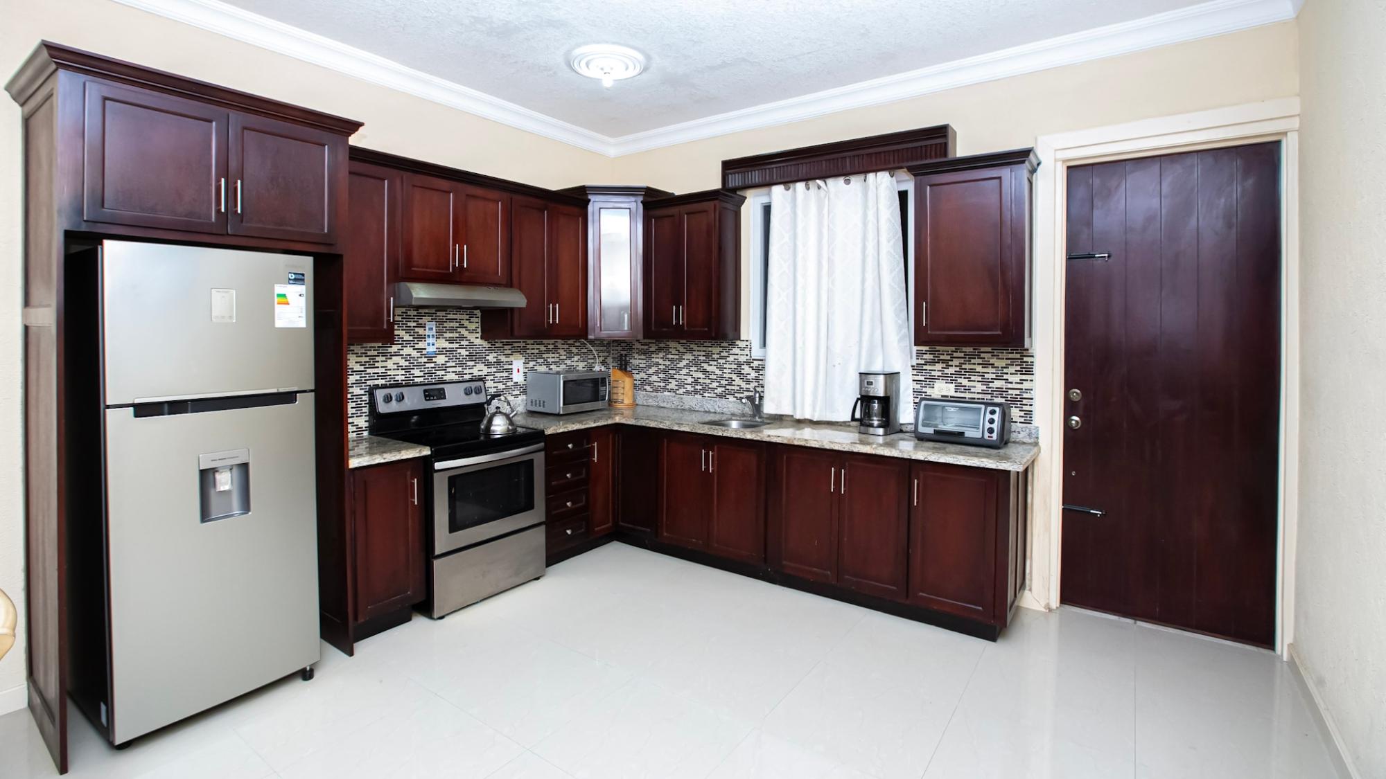 Apartment For Rent: WASHINGTON DRIVE, Kingston 10 | $1,800 photo 12
