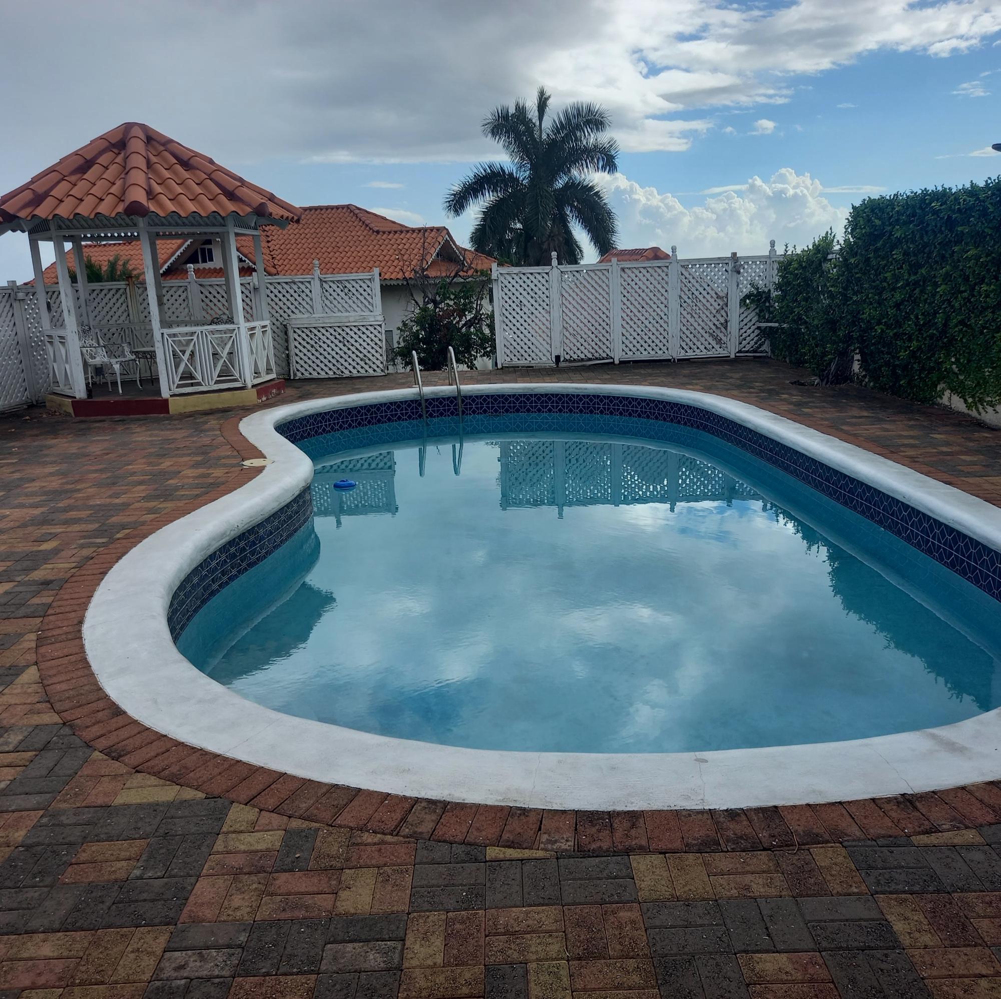 Apartment For Rent: PATRICKS HEIGHTS MANOR, Kingston 19 | $150,000 photo 9
