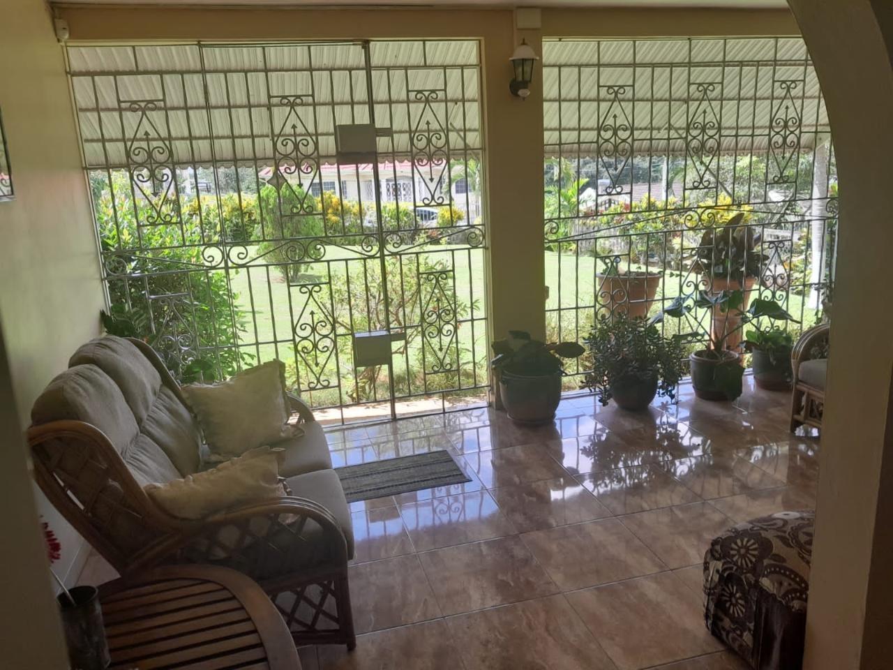 House For Sale: BATTERSEA MEWS, INGLESIDE, Battersea | $348,000 photo 3