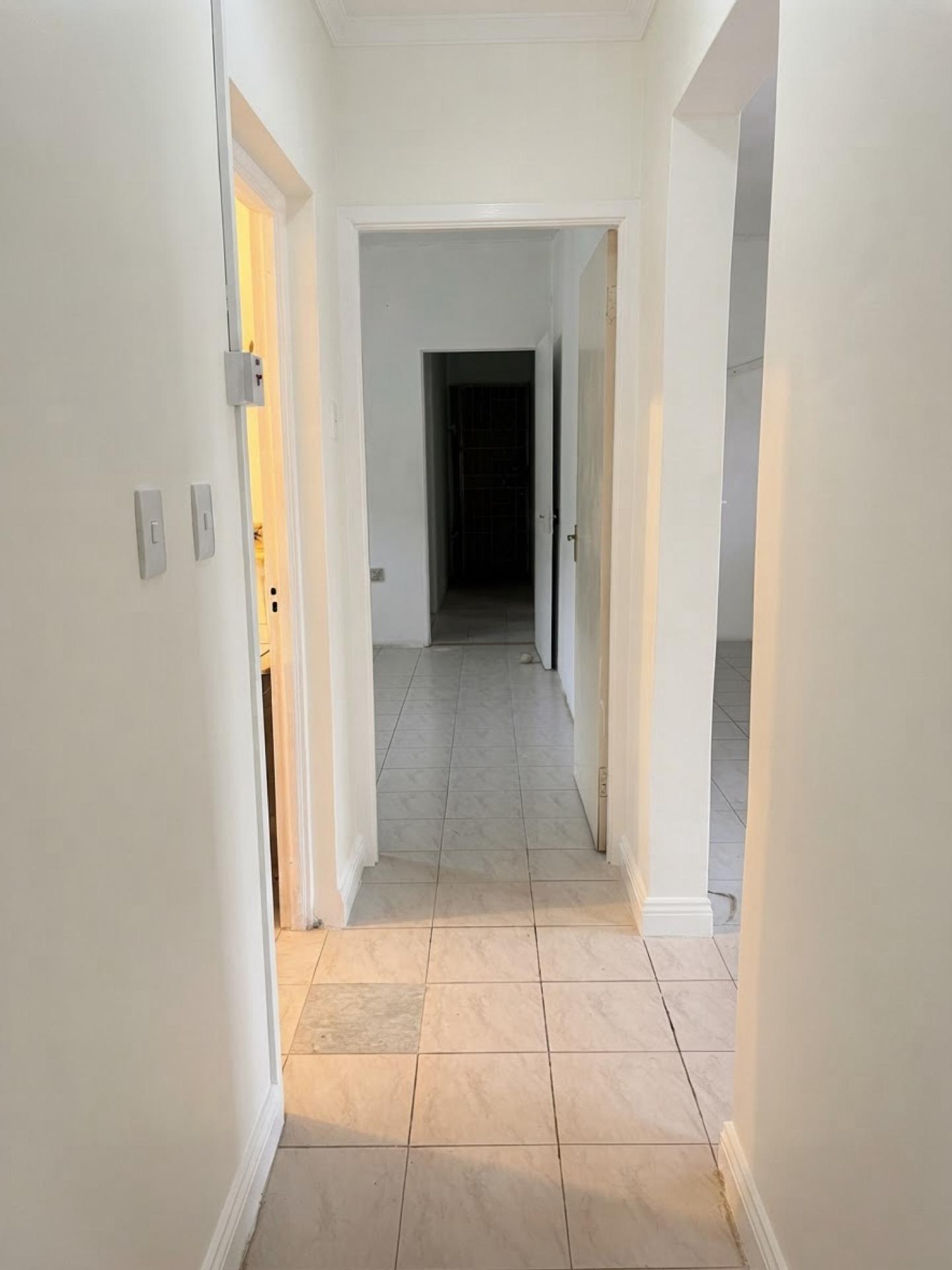 House For Sale: SUNSET MEWS BOSCOBEL HEIG, Boscobel Heights | $200,000 photo 7